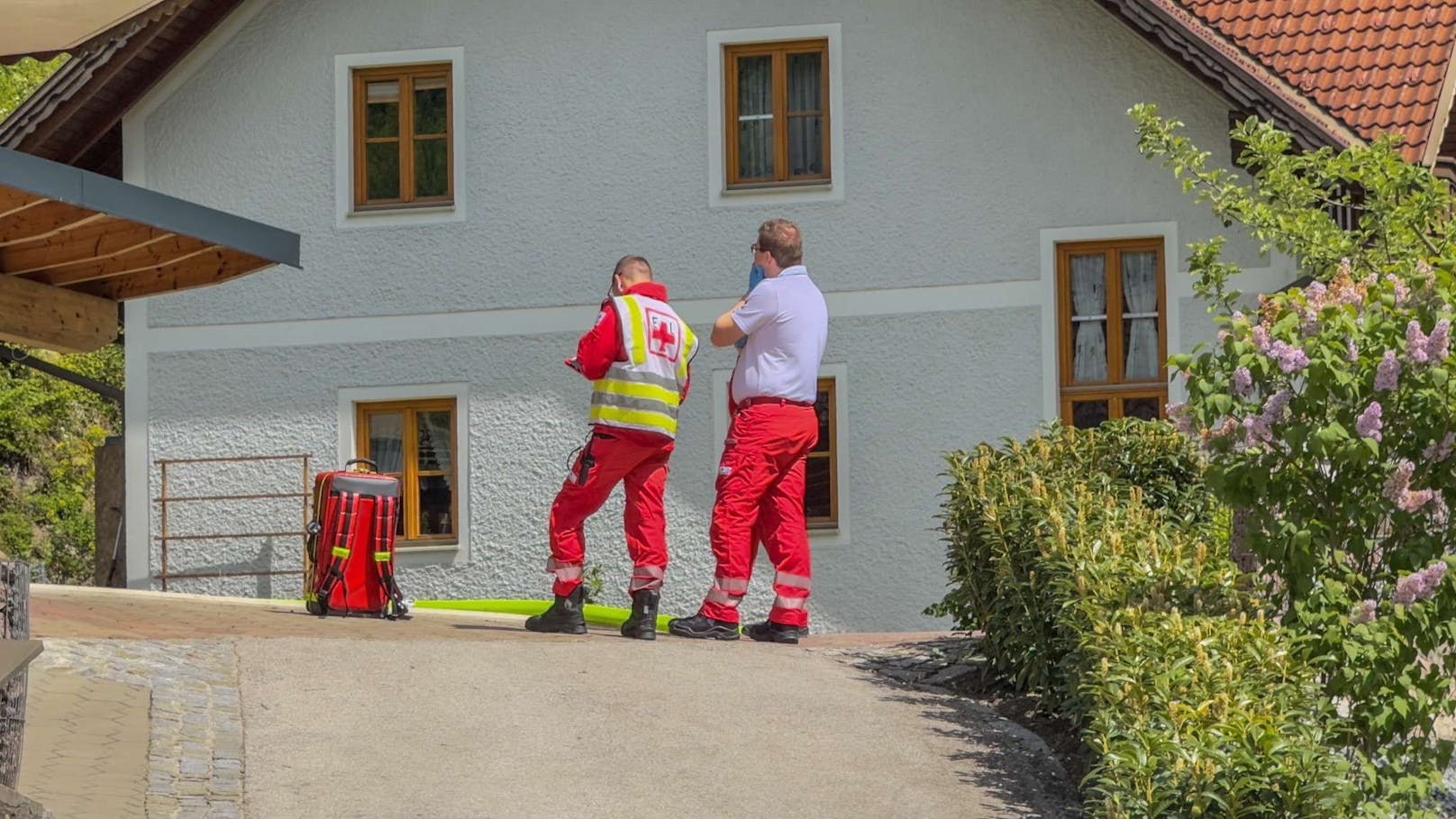 Rettung und Polizei wurden ebenfalls zum Einsatzort gerufen