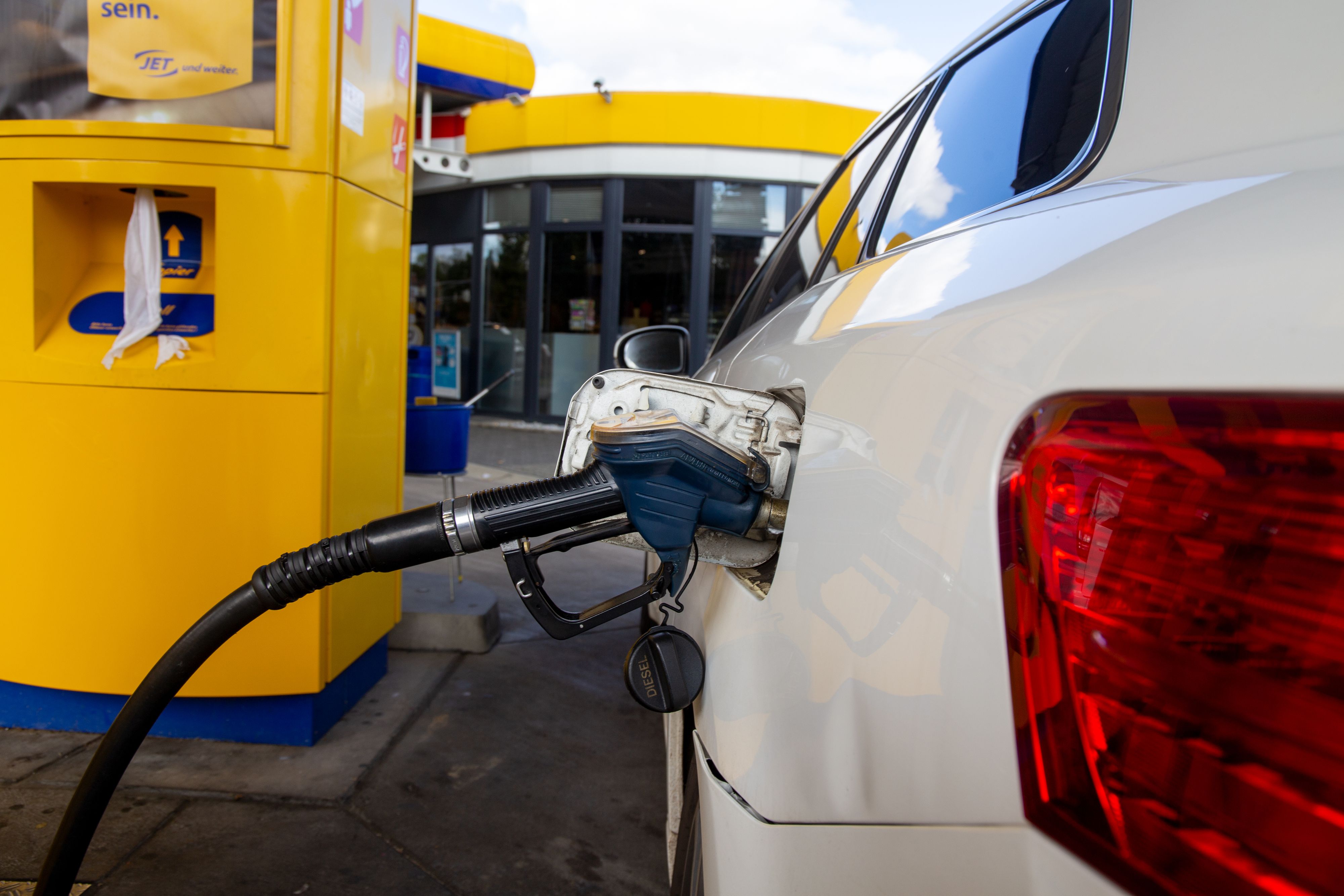 Tanken an einer Jet-Tankstelle könnte künftig anders werden. Symbolbild