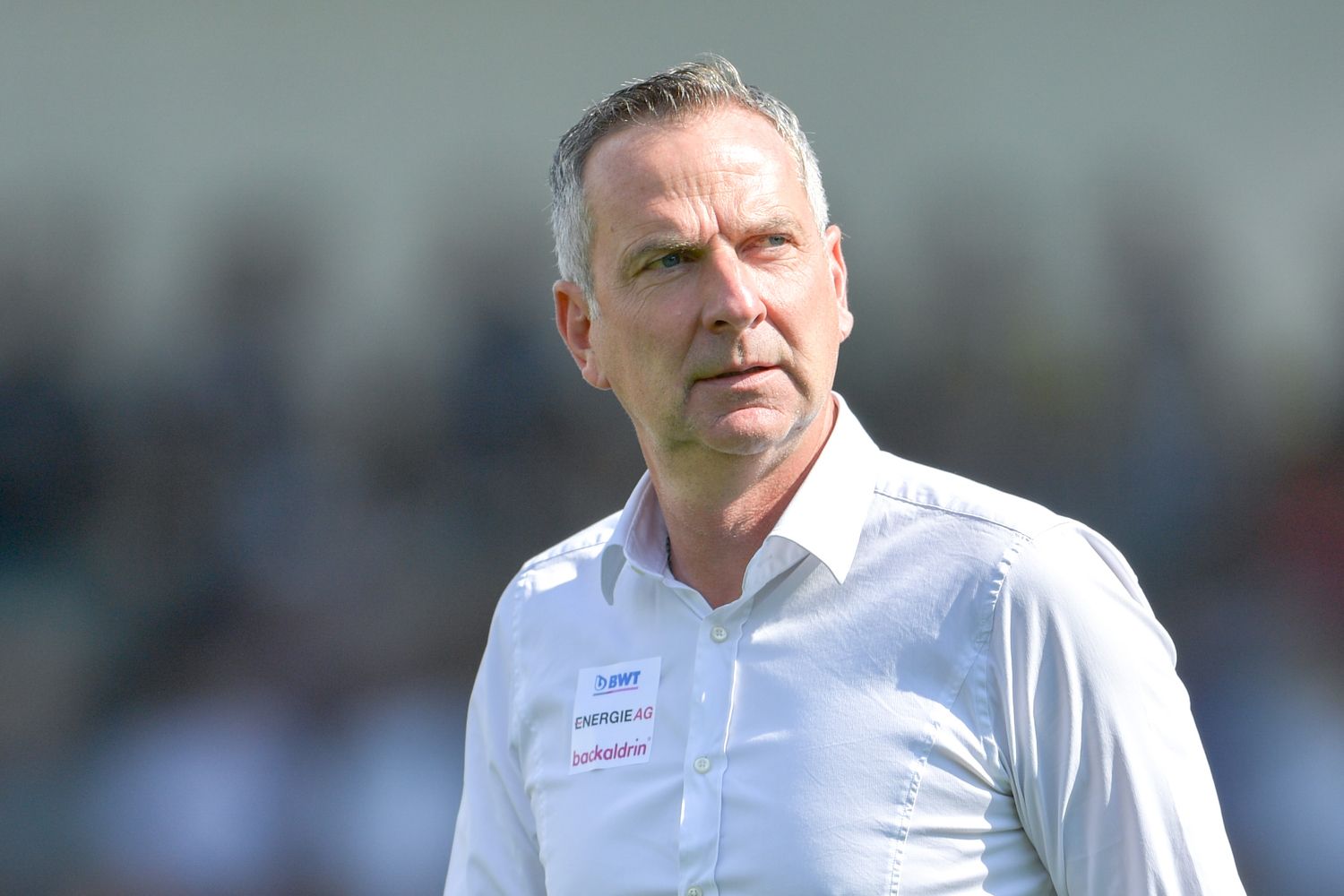 Dominik Thalhammer darf nicht den Trainerposten in Barnsley übernehmen. 