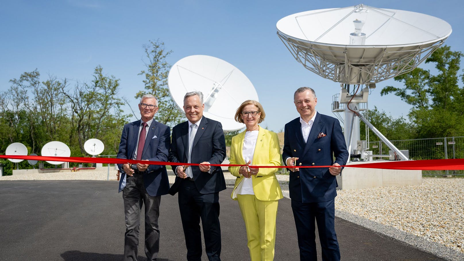 Satelliten werden von Niederösterreich aus überwacht