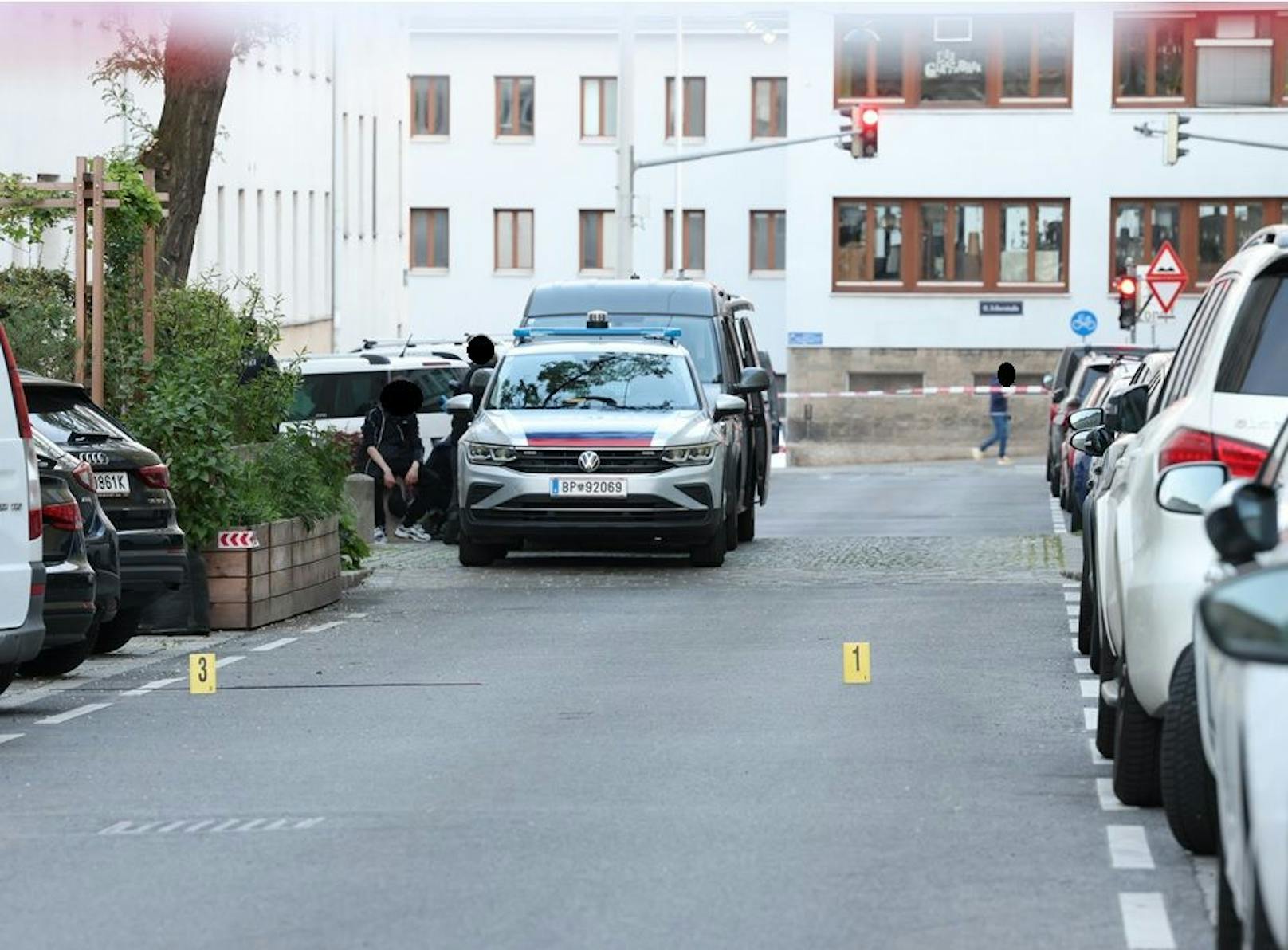 In der Hackengasse in Rudolfsheim-Fünfhaus kam es zu einer Schießerei. 