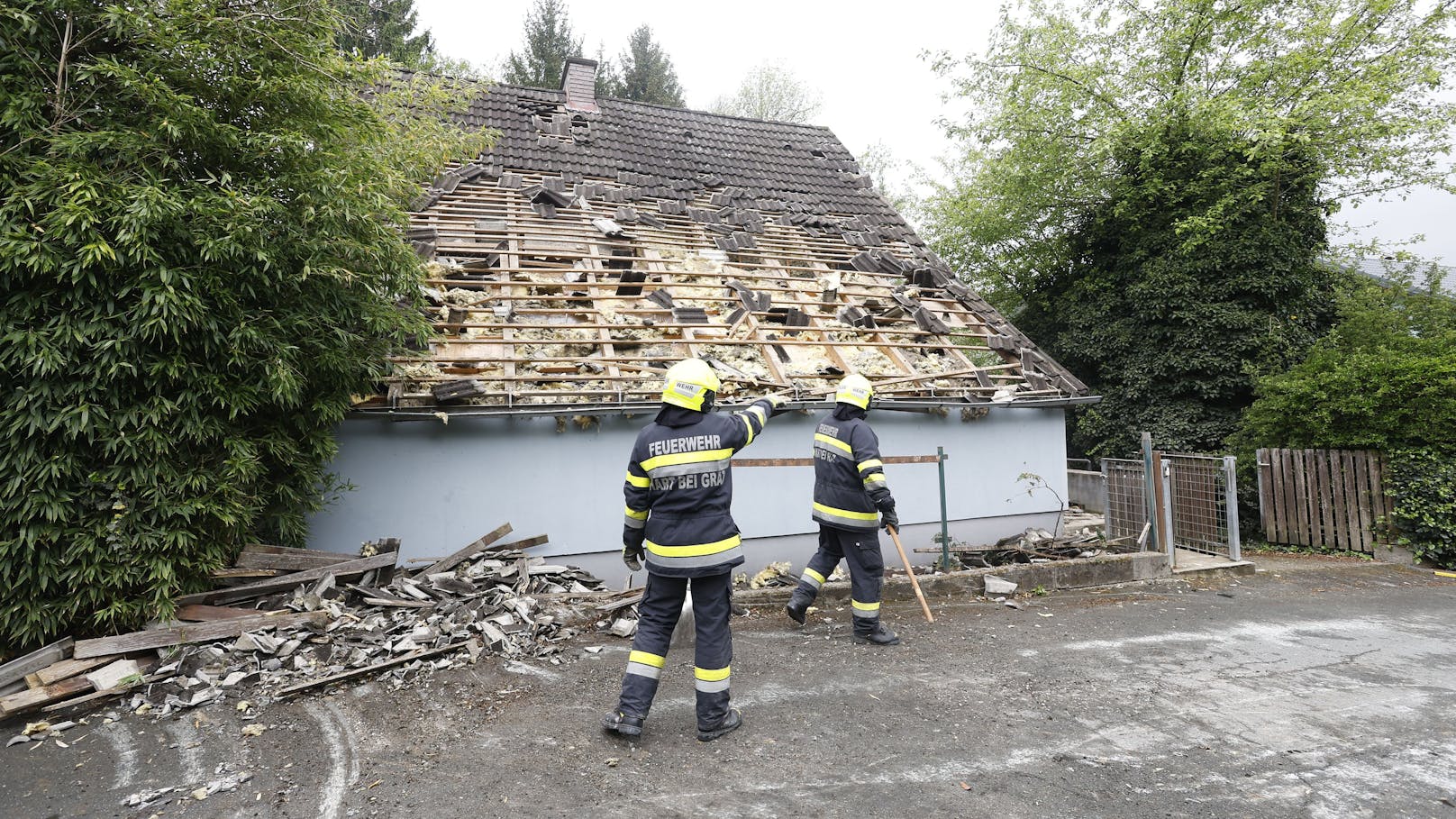 Großeinsatz in der Steiermark! Explosion in Haus