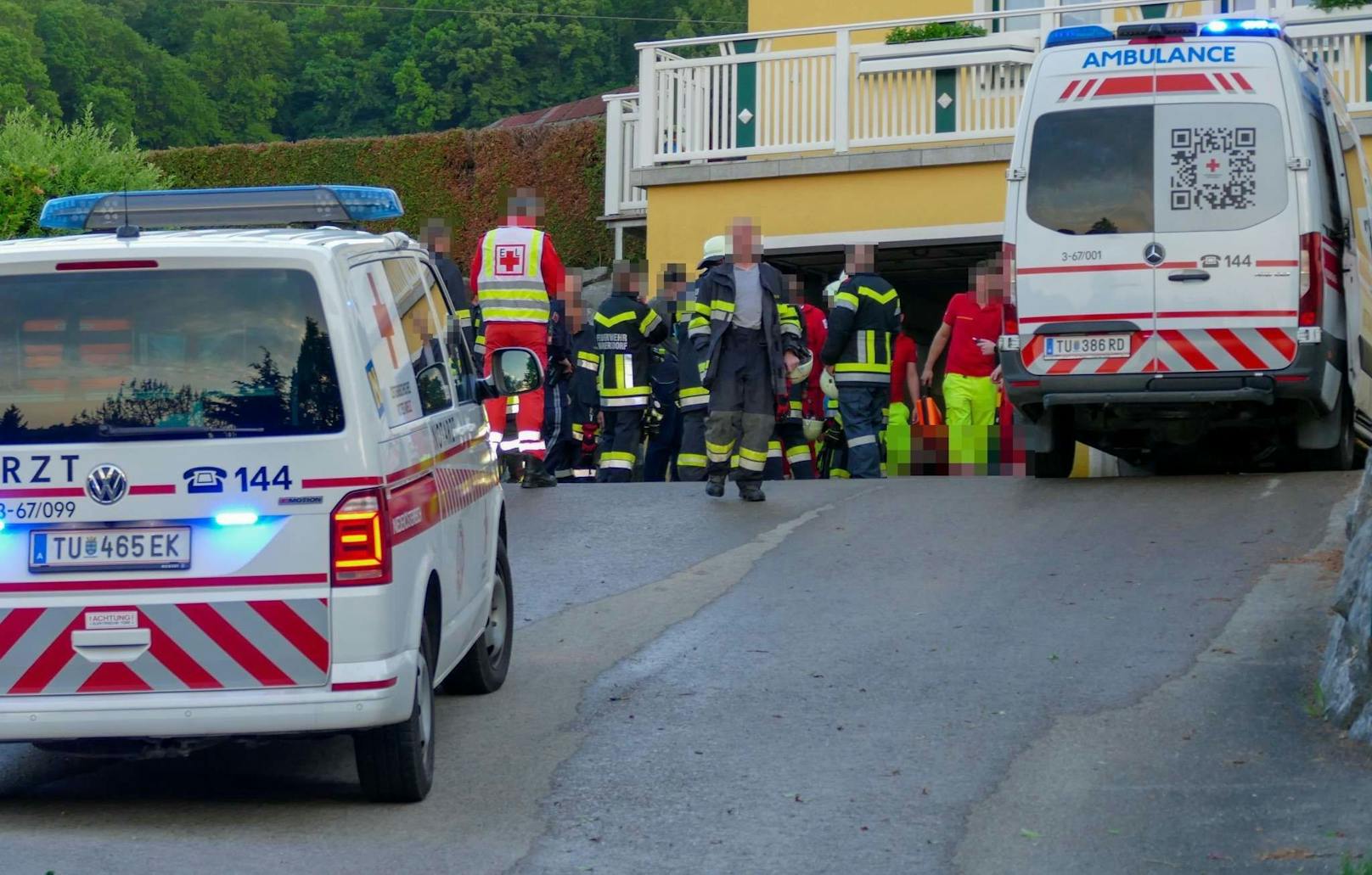 Explosion in Garage: Mann per Heli ins Spital