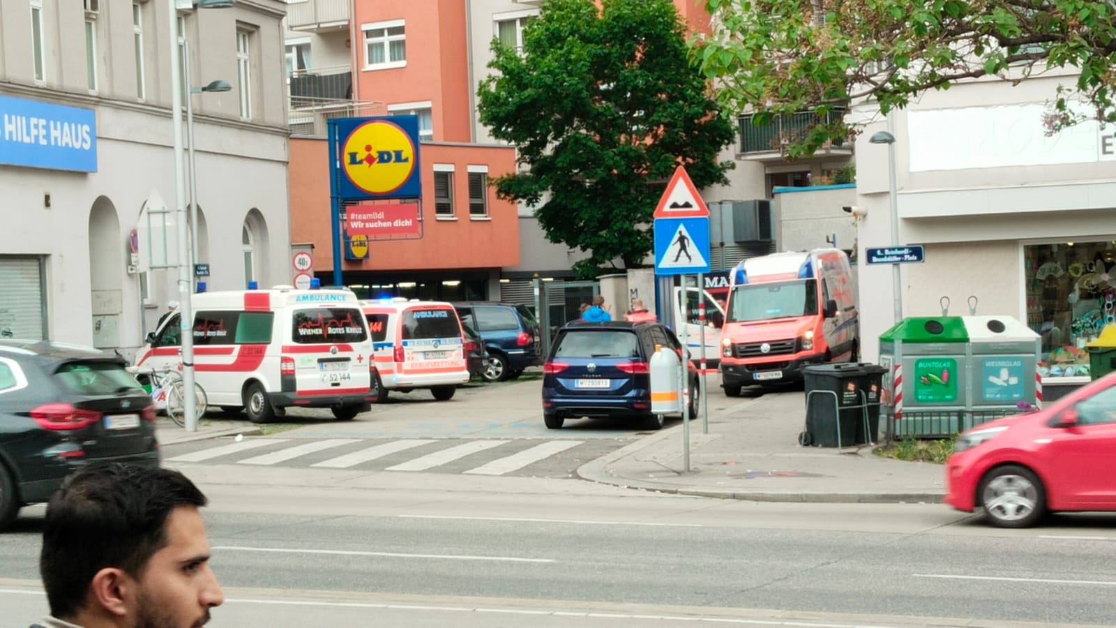 Rettungseinsatz am Mariahilfer Gürtel in Wien