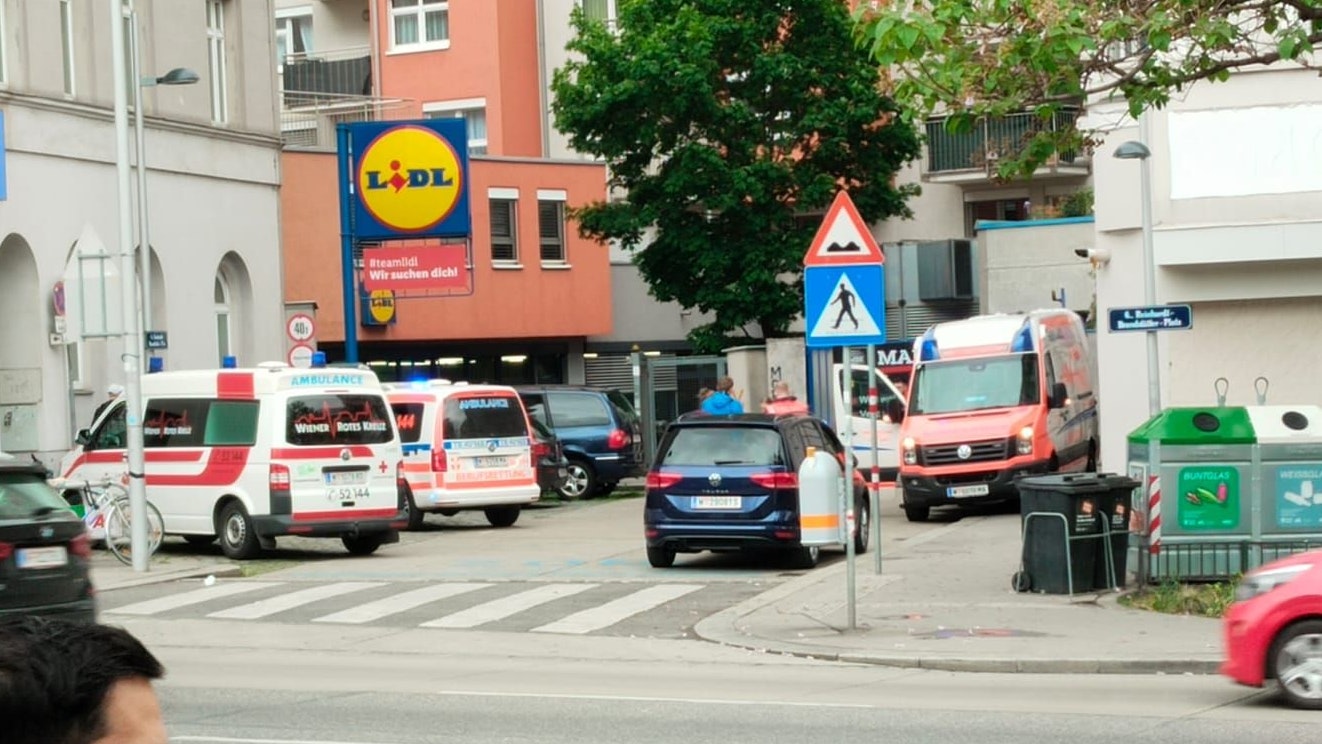 Rettungseinsatz am Mariahilfer Gürtel in Wien
