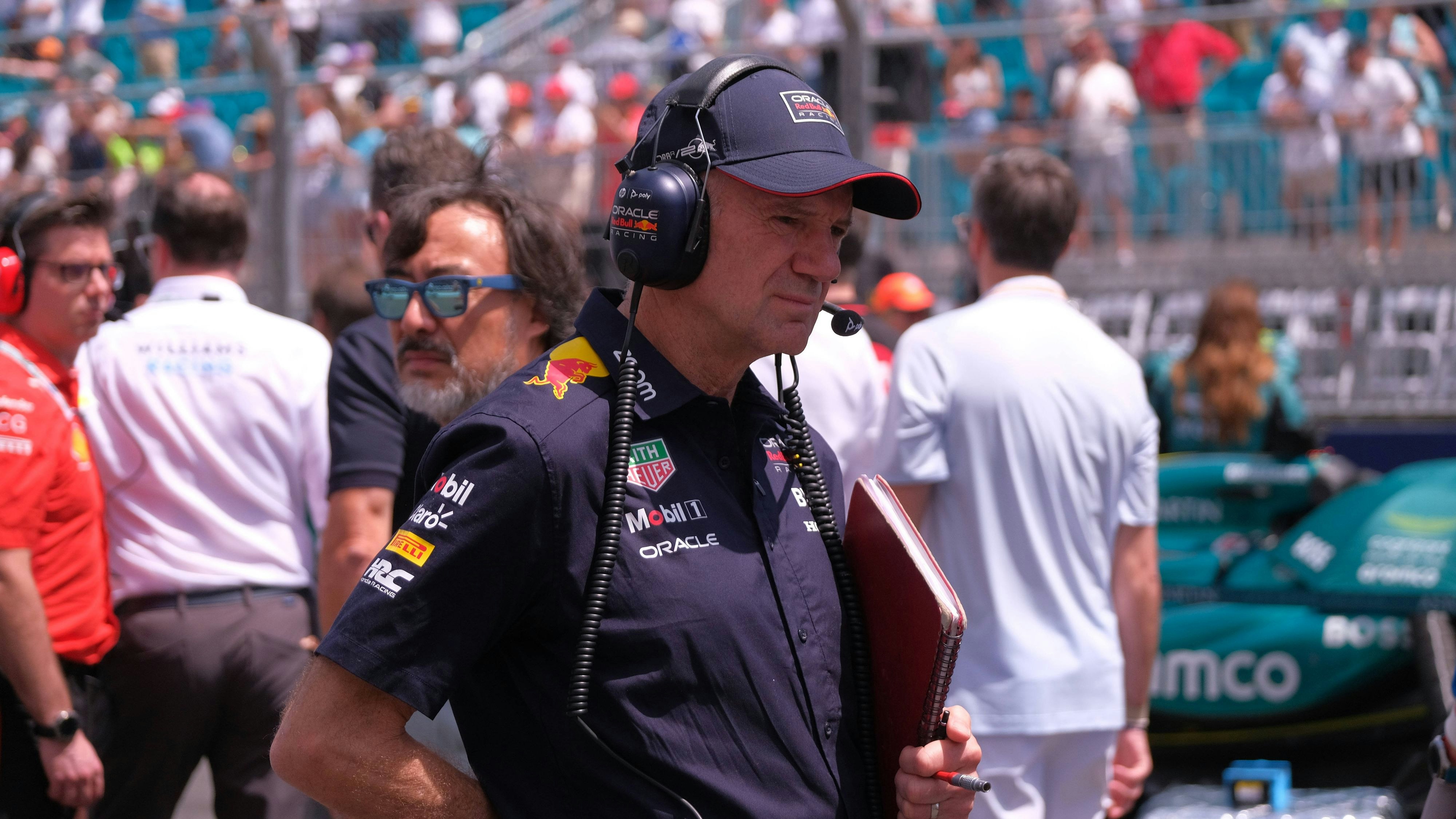 Adrian Newey wird Red Bull im ersten Quartal 2025 verlassen.
