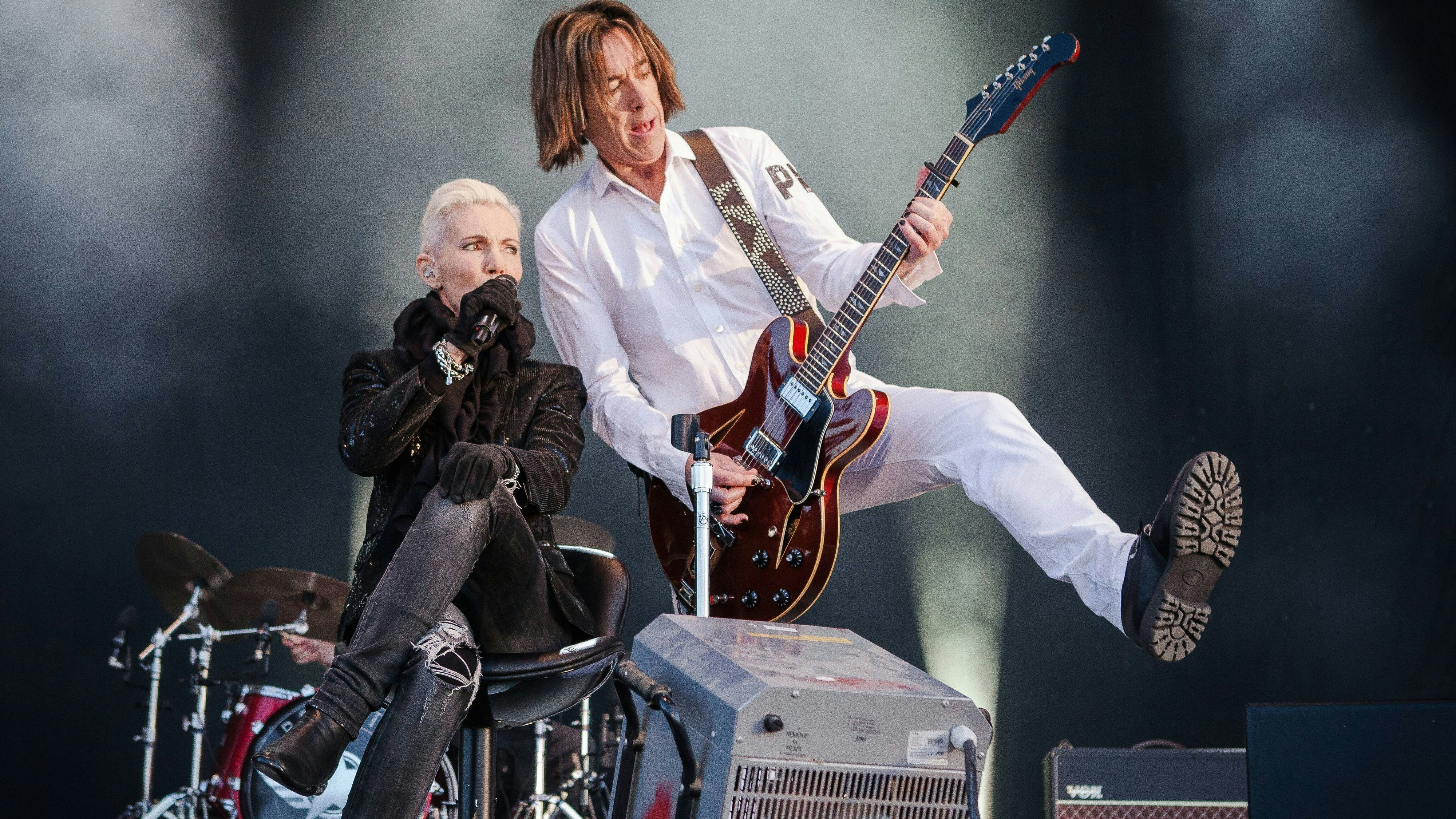Roxette The Swedish pop rock duo Roxette performs a live concert at the Danish music festival Jelling Festival 2015. The duo consists of singer Marie Fredriksson L and musician Per Gessle R. Denmark, 23/05 2015. EXCLUDING DENMARK. Jelling Denmark PUBLICATIONxNOTxINxDENxNOR Copyright: xGonzalesxPhoto/PerxLangex 