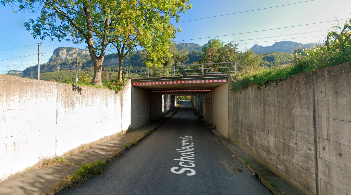 Bei dieser Unterführung kam es zu dem tödlichen Sturz.