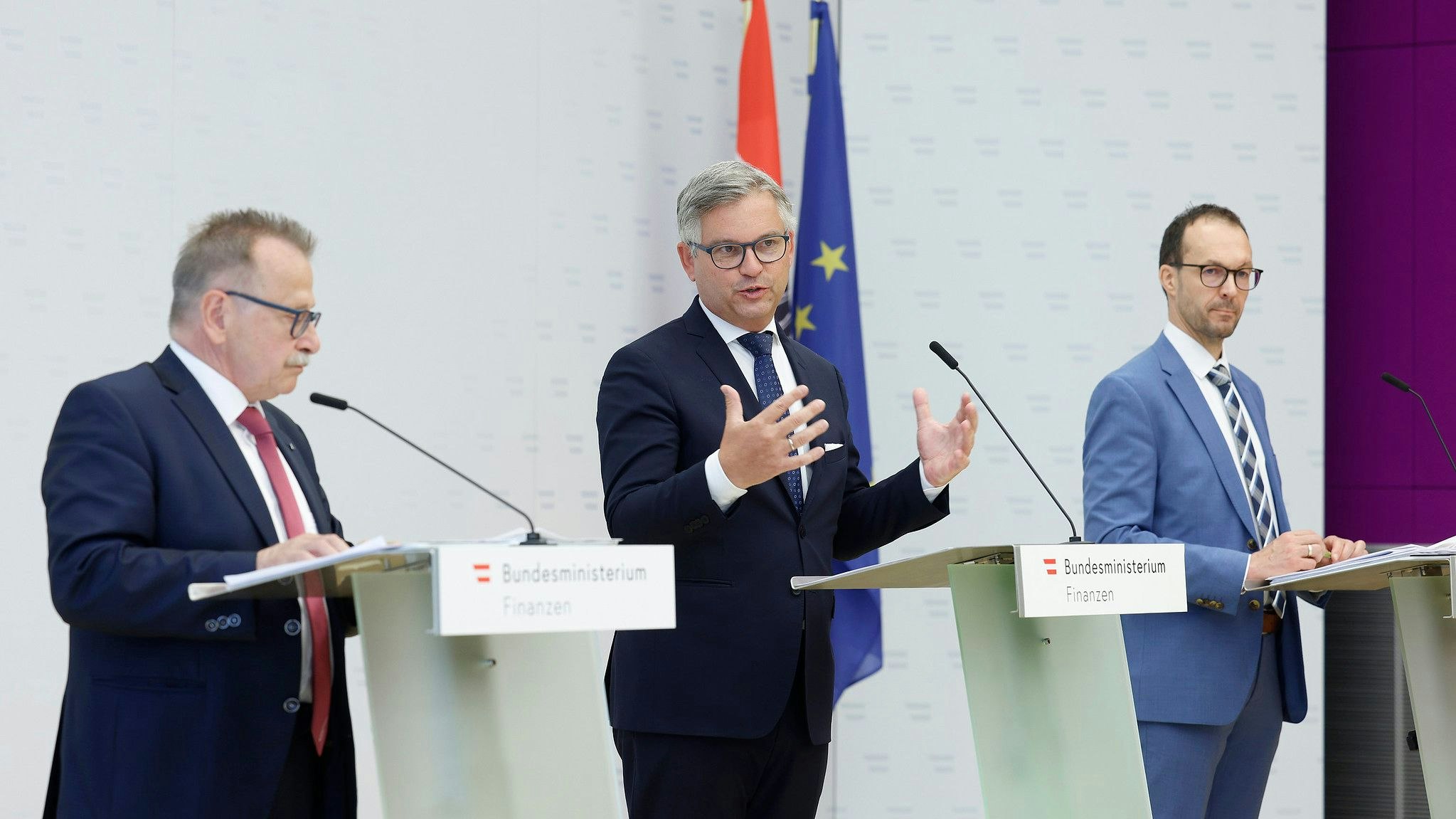 Finanzminister Magnus Brunner bei der präsentation der Bilanz der Steuerfahndung 2023.