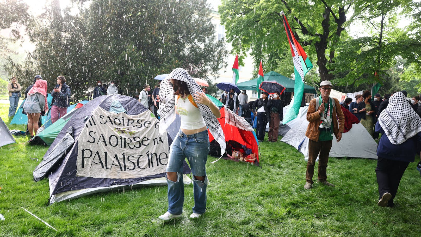"Pro Palästina"-Protestcamp – nun auch Zelte in Wien