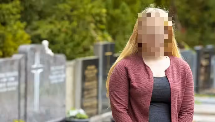 Marie (19) arbeitete in Regensburg als Bestatterin. Am Samstag wurde ihre Leiche in einem Kofferraum entdeckt.