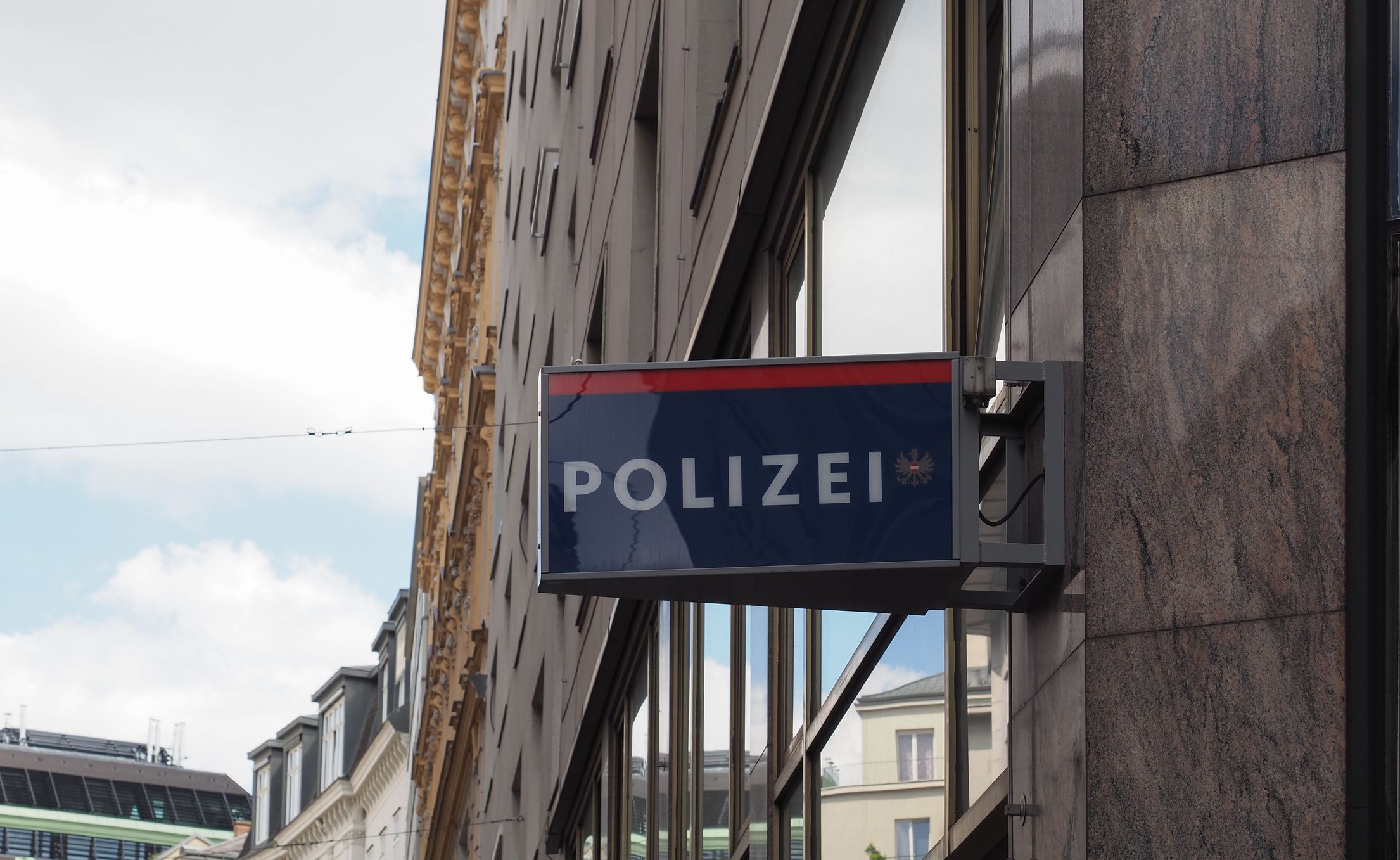 Auf der Inspektion mussten mehrere Festnahmen ausgesprochen werden. (Symbolbild)