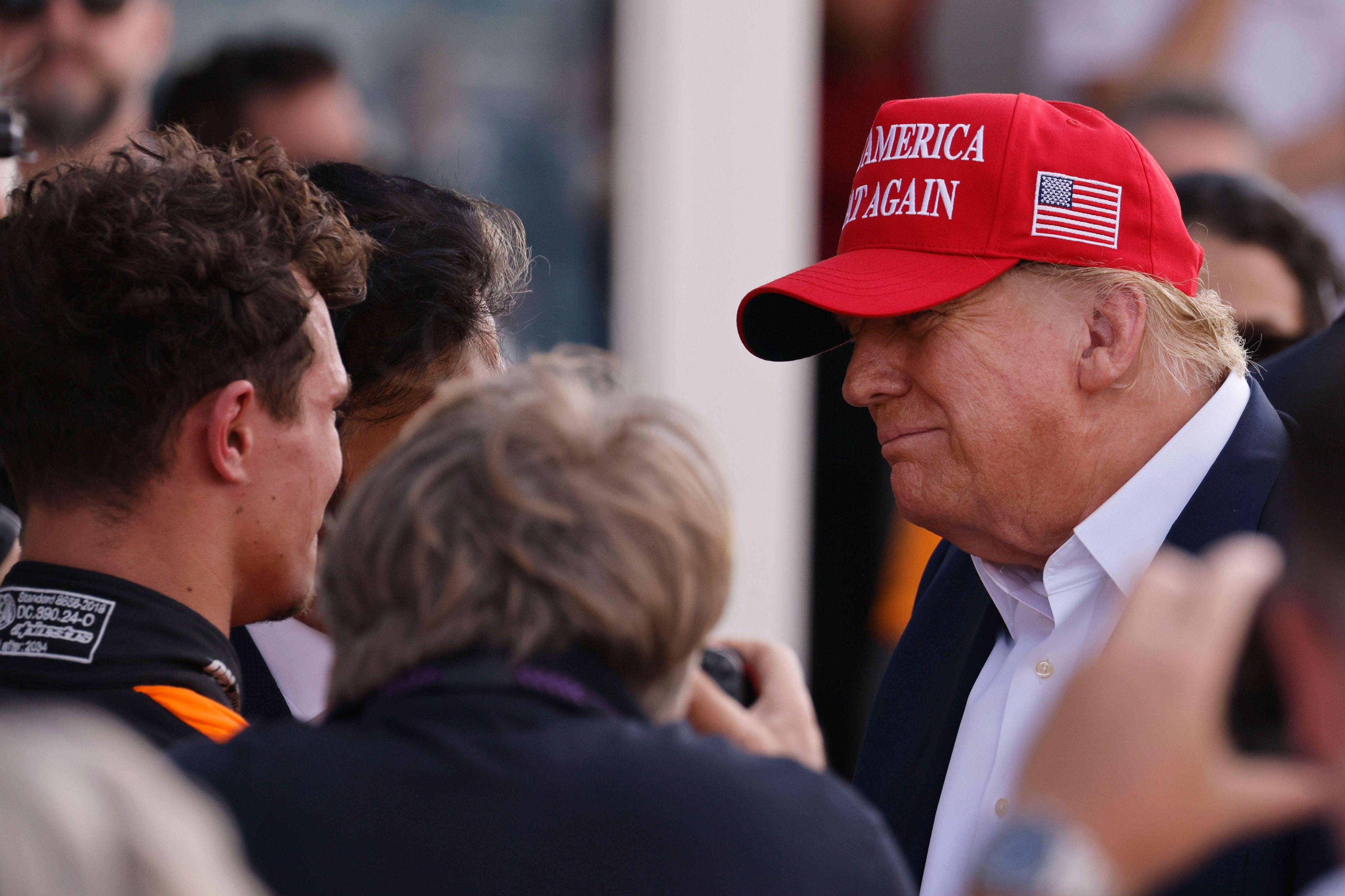 Trump in der McLaren-Box Premierensieger Norris.