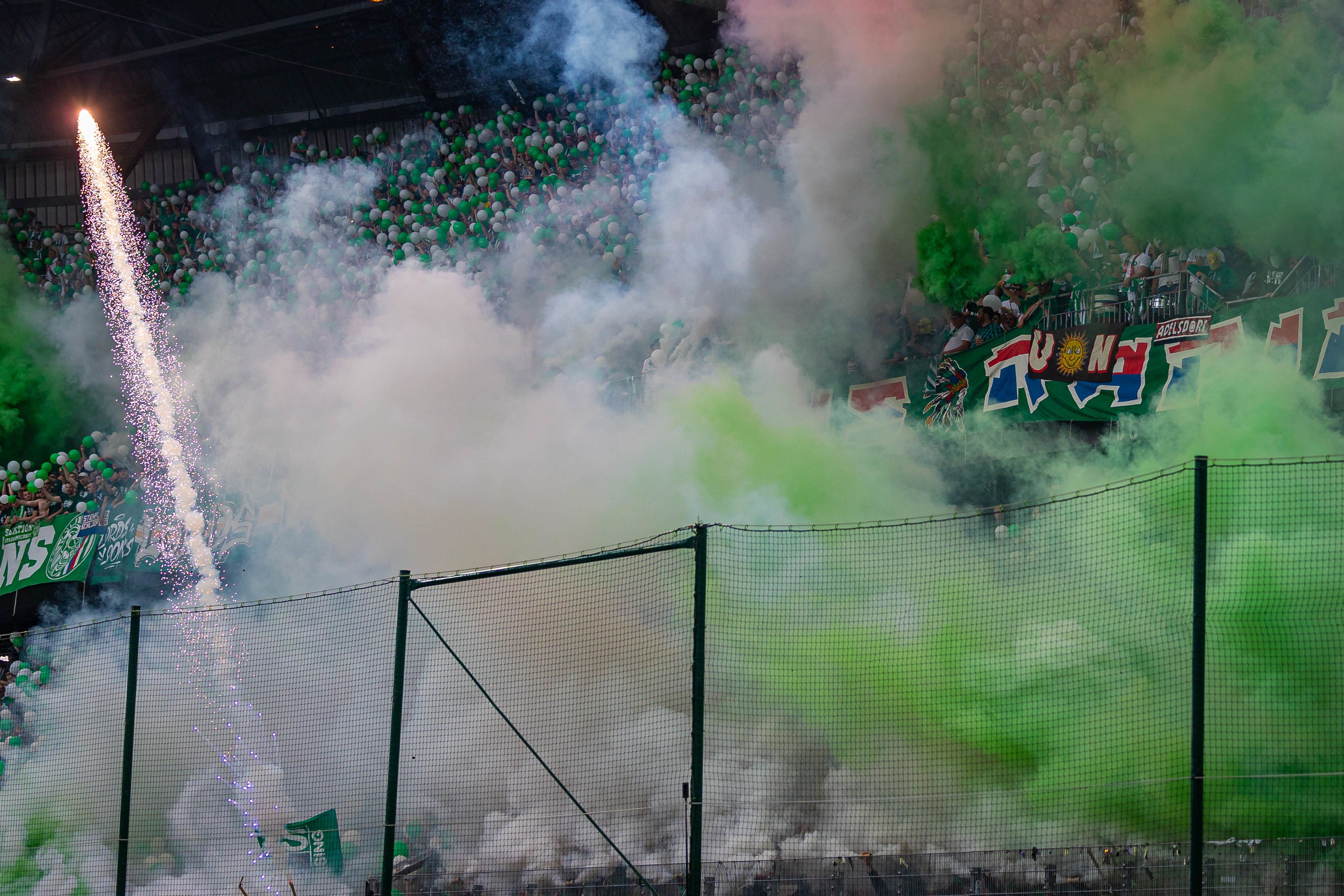 Im Cup-Finale, aber auch in der Liga-Partie der Klagenfurter gegen den LASK, hielten sich die Fans nicht zurück.