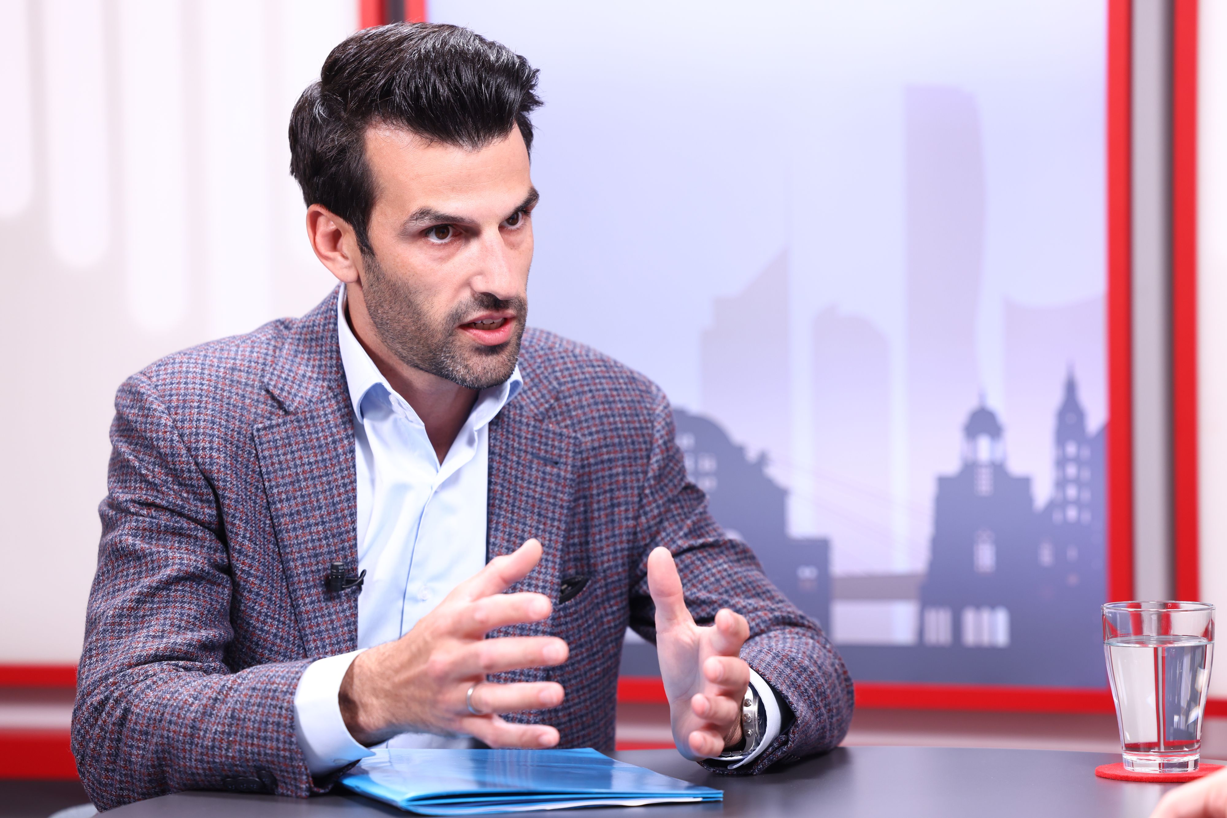 Udo Landbauer im <em>