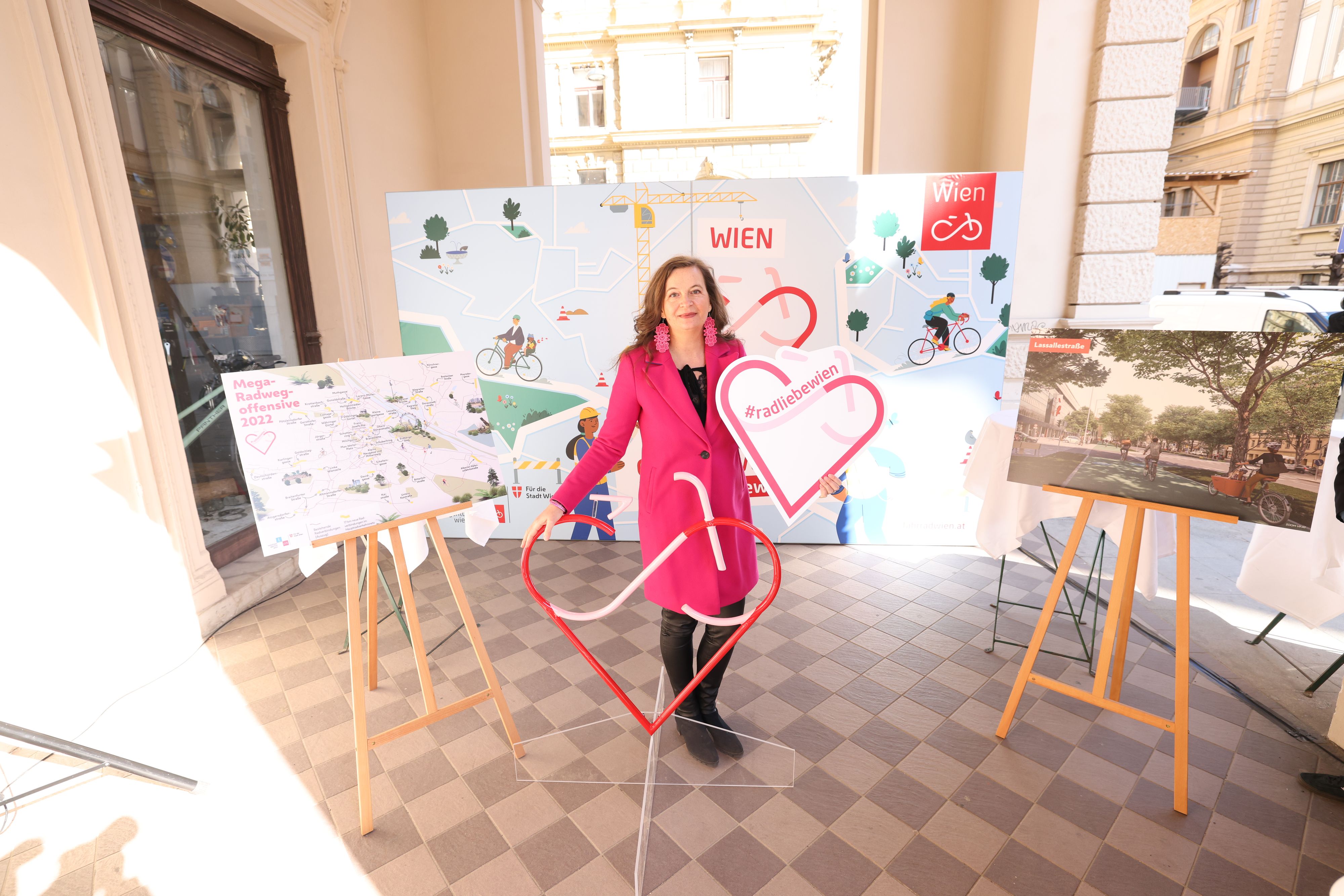 Planungsstadträtin Ulli Sima (SP) präsentierte die Radweg-Offensive. Diese geht nun weiter. 