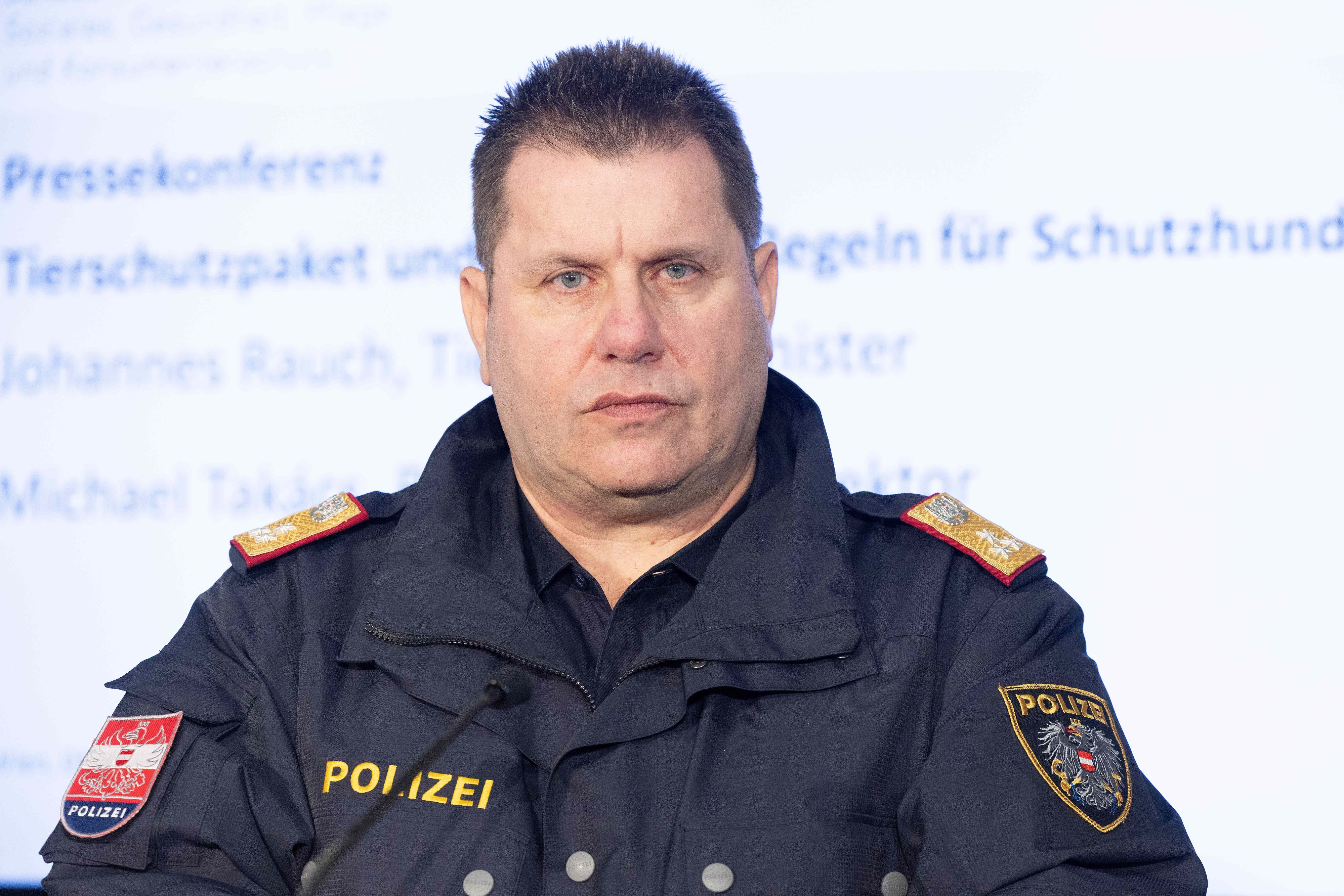 Bundespolizeidirektor Michael Takacs klagt gegen Herbert Kickl und die FPÖ.