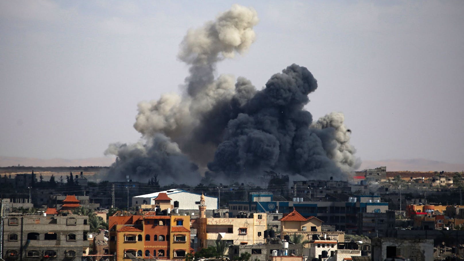 Weiterer Vorstoß der israelischen Armee in Rafah