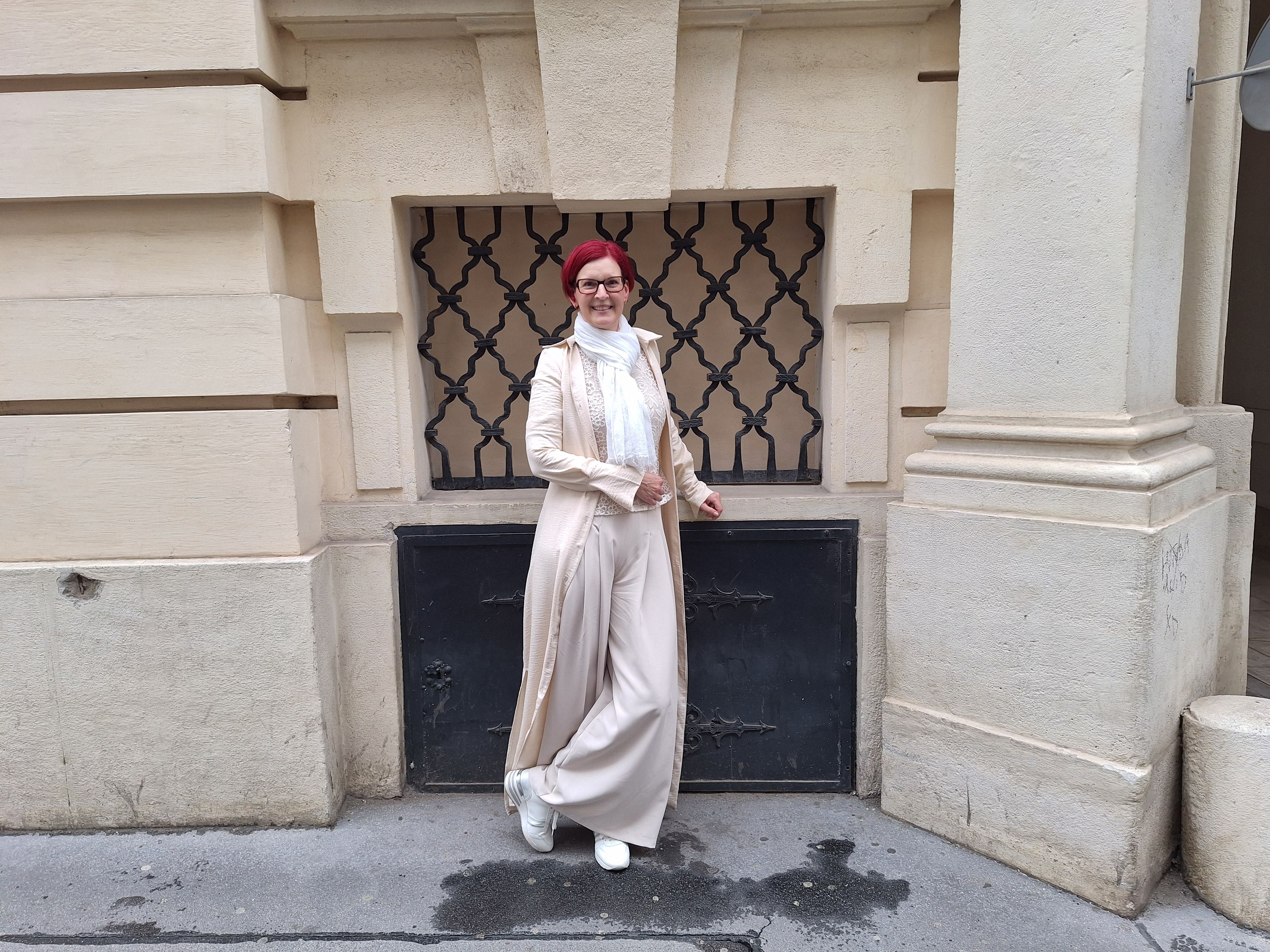 Sabine Schütz wuchs mit einem alkoholabhängigen Vater auf