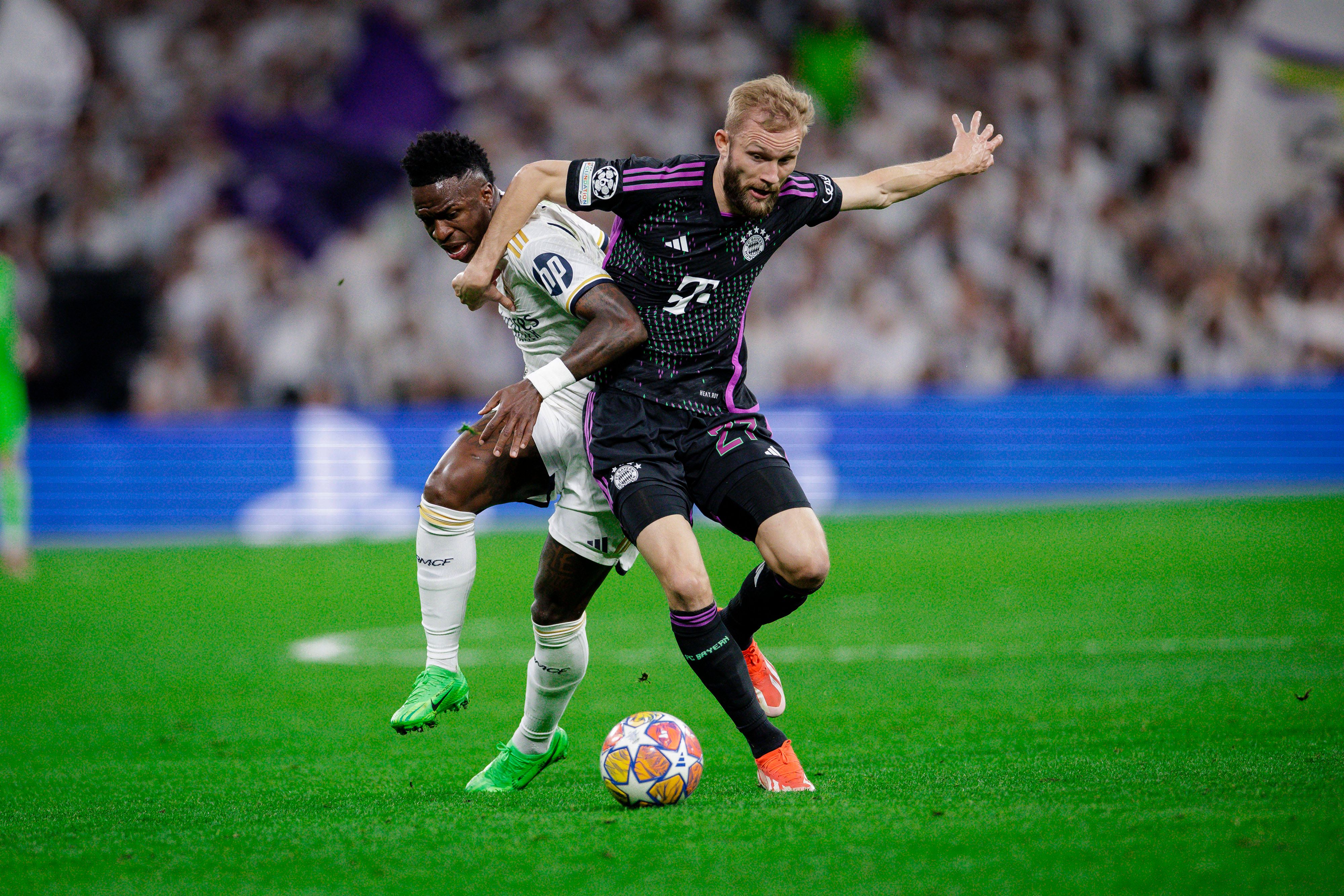 Konrad Laimer gegen Vini Junior