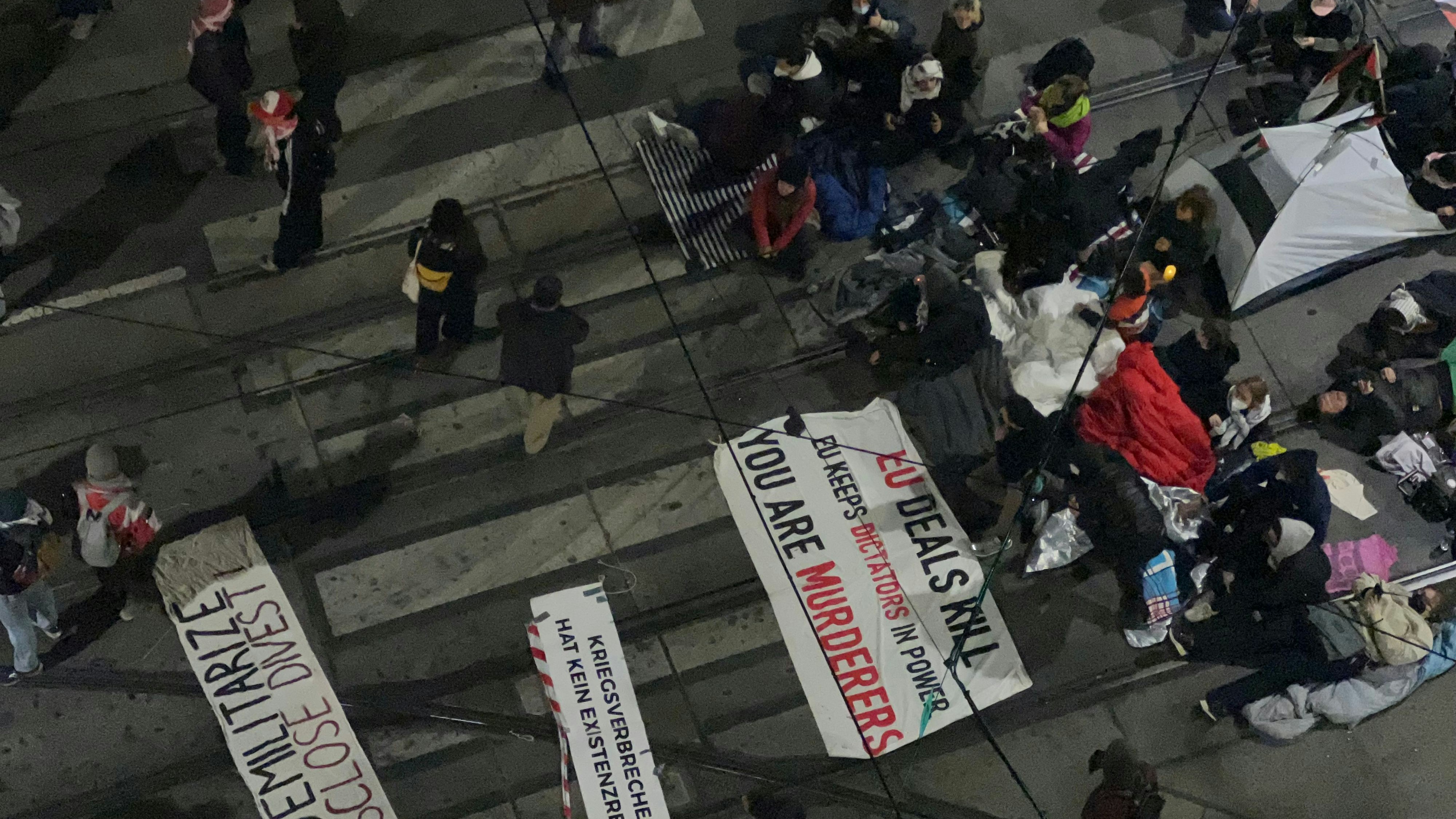 Festnahmen! Polizei räumt Pro-Palästina-Camp in Wien