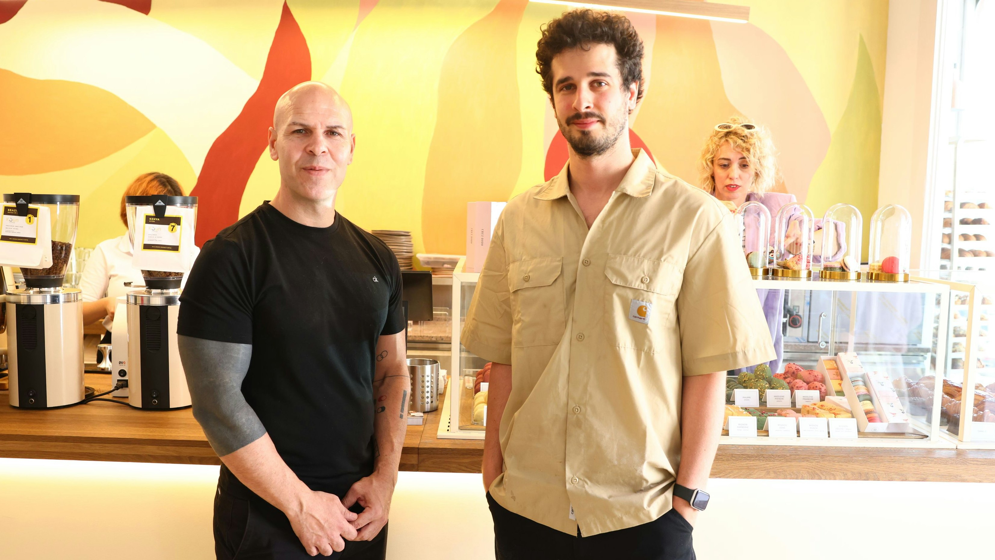 Gründer Gergely Markovics und Chefbäcker Petér Dorman freuen sich über die Neueröffnung in Wien.