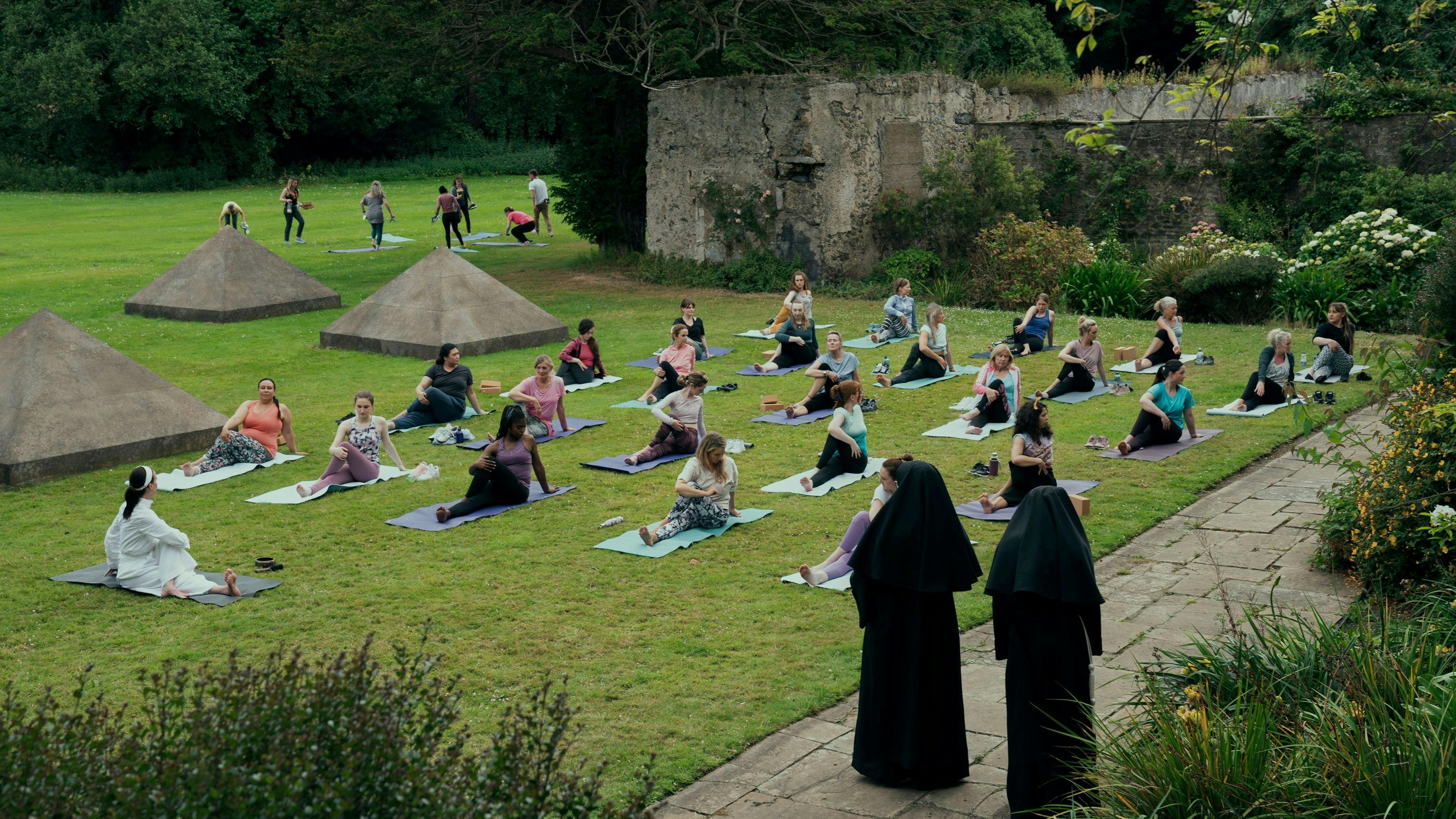 Nebeneinnahmen: Die Nonnen von Bodkin bieten auch Yogakurse an