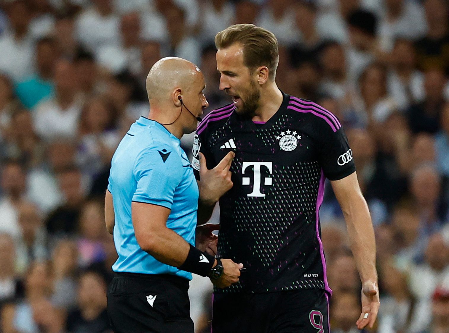 Der polnische Top-Schiedsrichter Szymon Marciniak. 