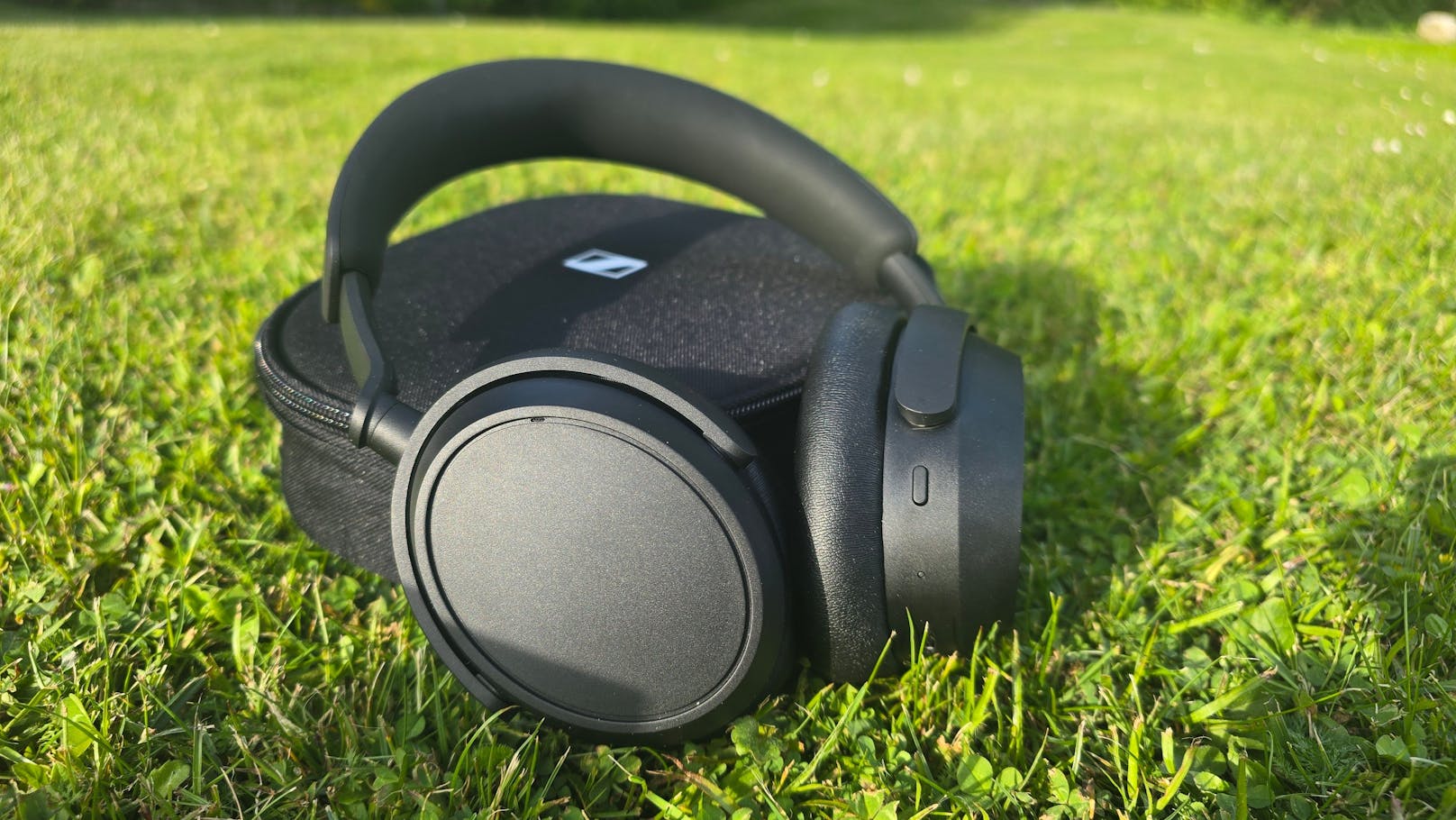 ... preisgünstigeren Accentum-Wireless-Linie und nennen sich Sennheiser Accentum Plus Wireless.