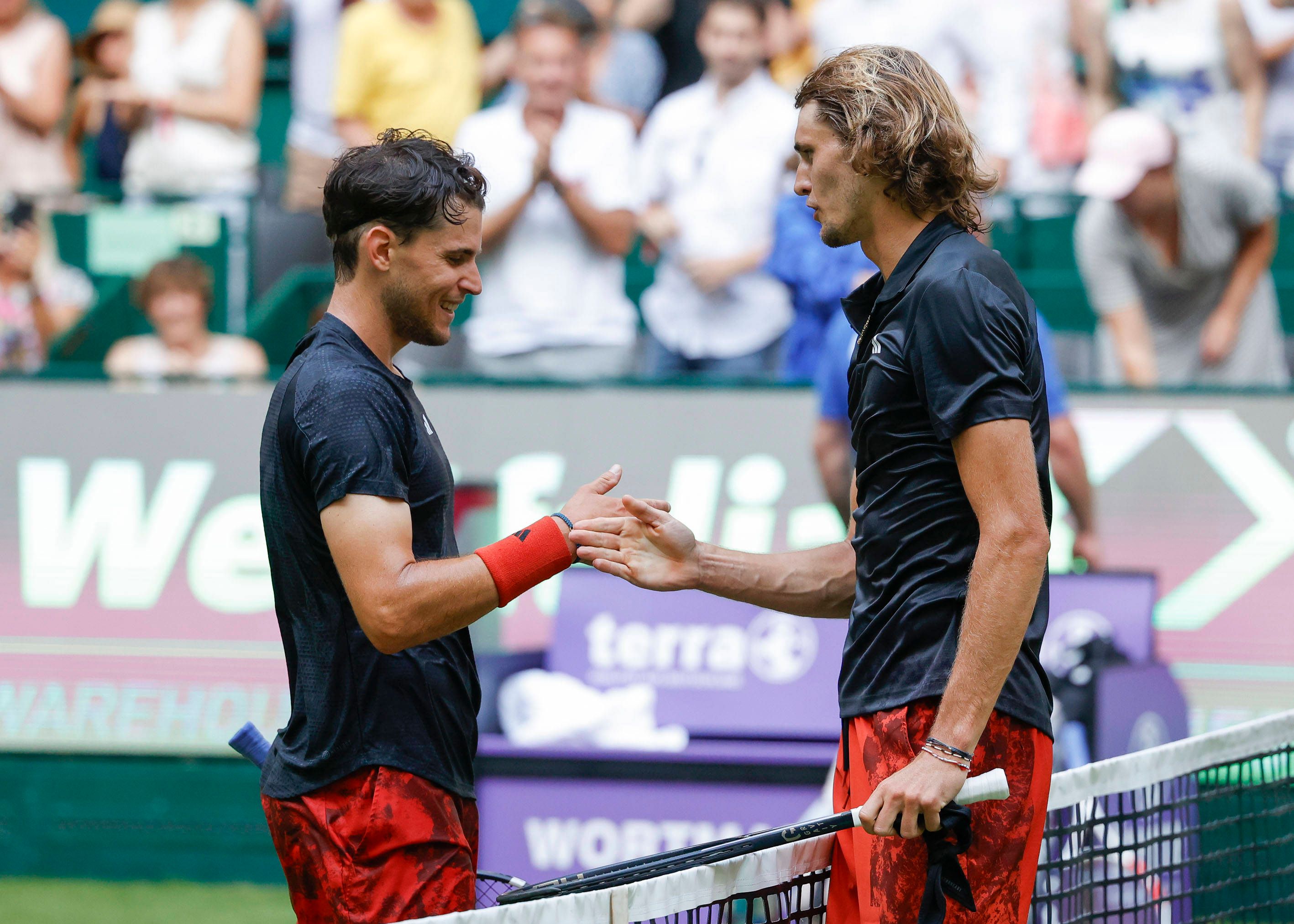 Dominic Thiem verlässt die Tennis-Bühne am Saisonende, nun sprach Alexander Zverev. 
