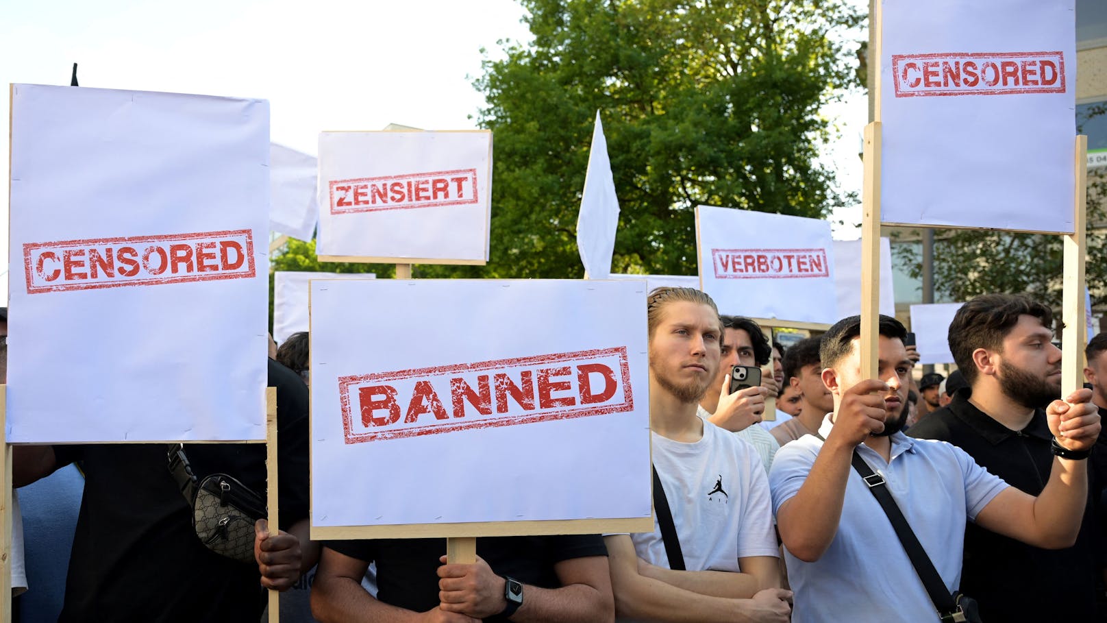 "Kalifat und Zensur" – Erneut Islamistendemo in Hamburg