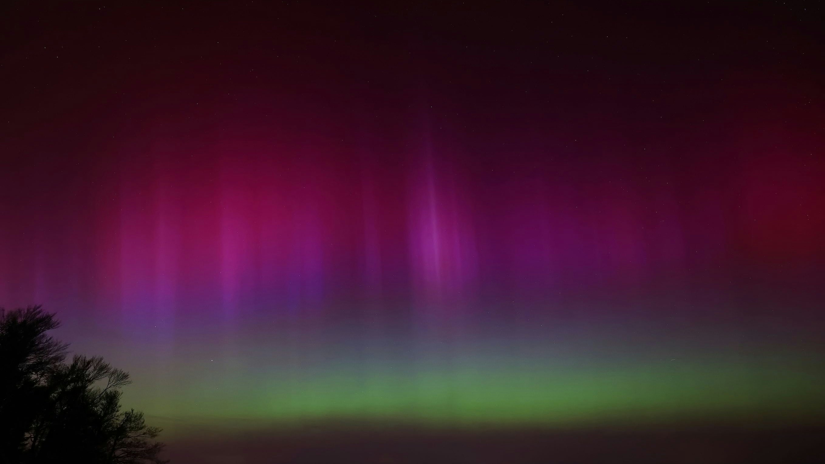 Heute.at - Mehrere Sonnenstürme rasen jetzt auf die Erde zu