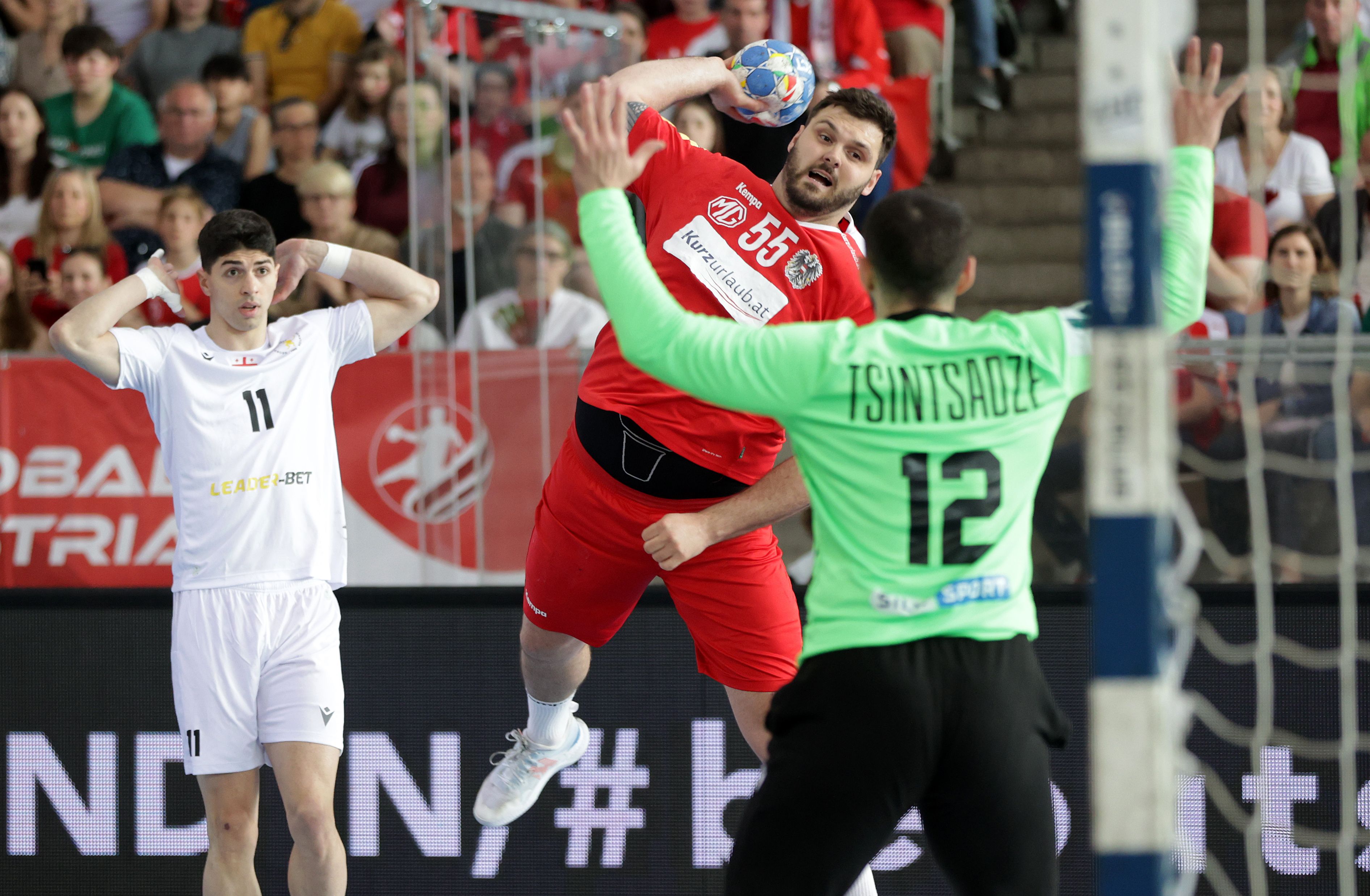 Österreich qualifizierte sich im Play-off für die WM.
