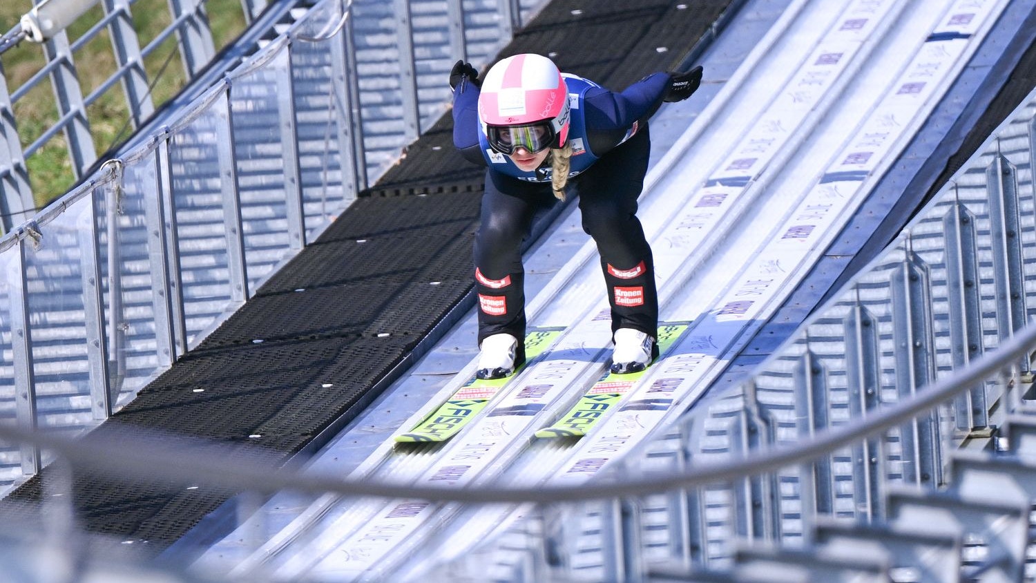 Katharina Ellmauer verabschiedet sich vom Skisprung-Sport. 