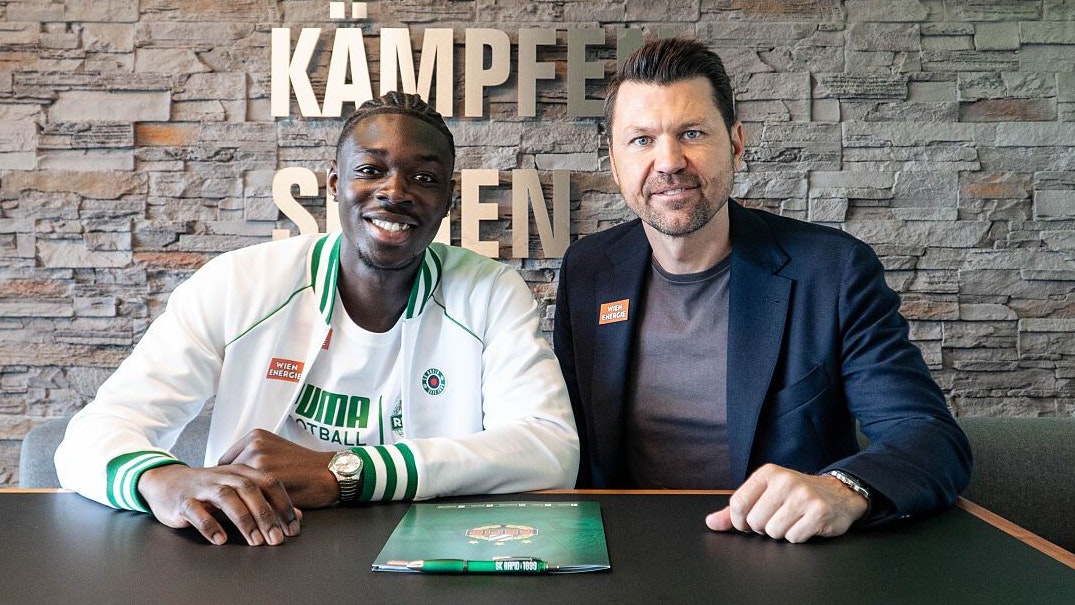 Serge-Philippe Raux Yao wird ein Rapidler