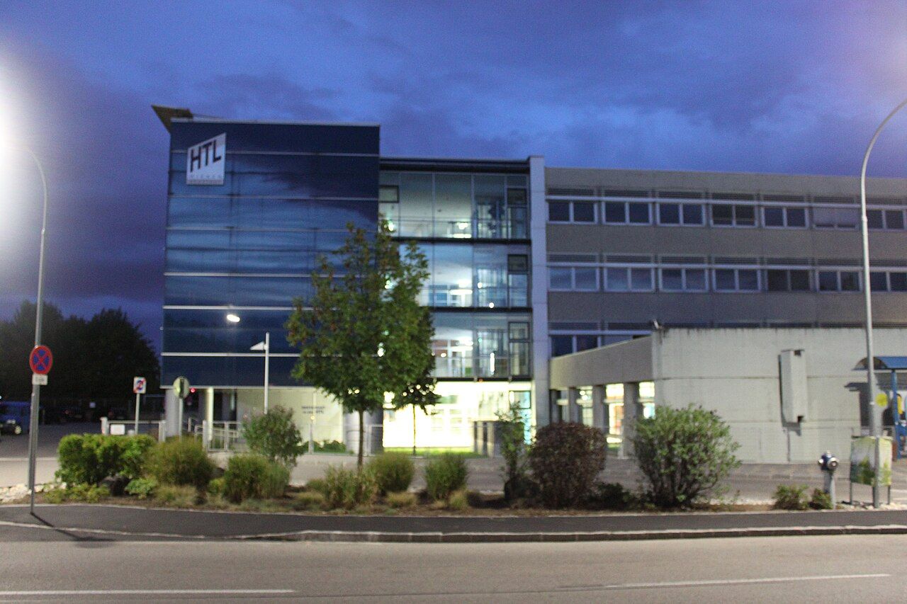 Die HTL in Wr. Neustadt