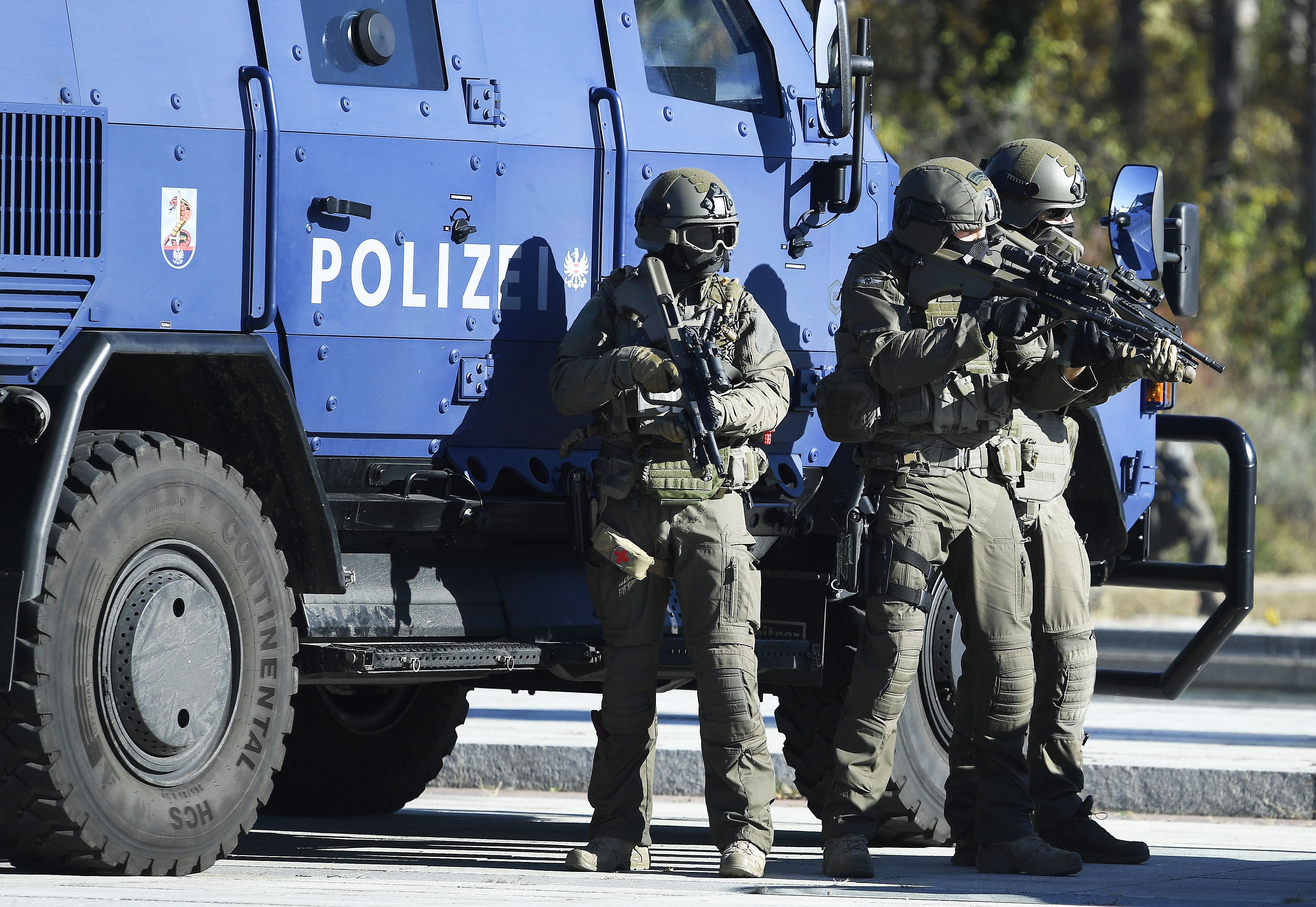 In Österreich herrscht die zweithöchste Terror-Warnstufe. Laut DSN haben Terroristen das Ziel, in Europa ausführende Terror-Zellen aufzubauen – auch in Österreich.