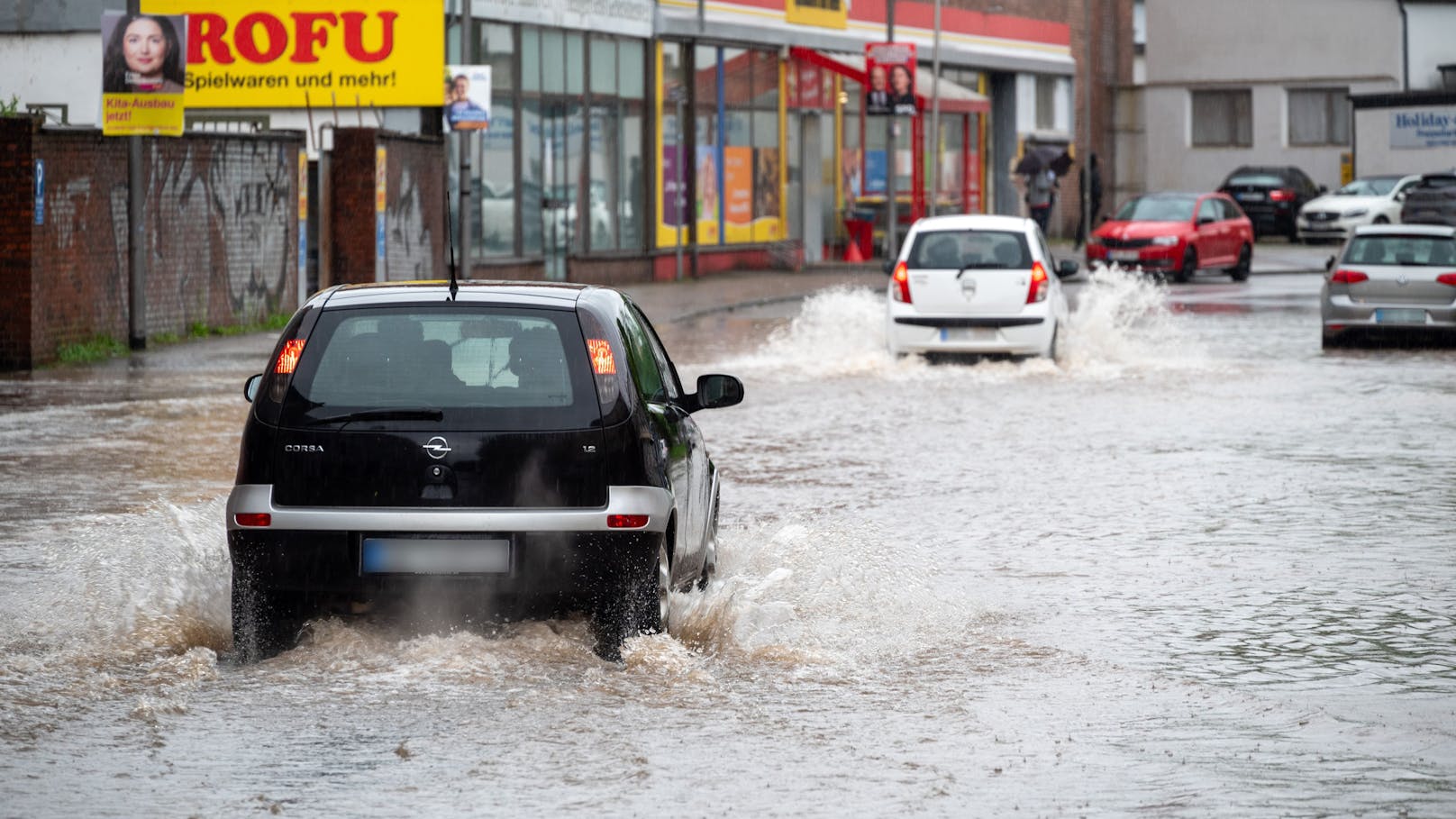 Gewitter-Chaos – Sintflut-Regen auch in Deutschland