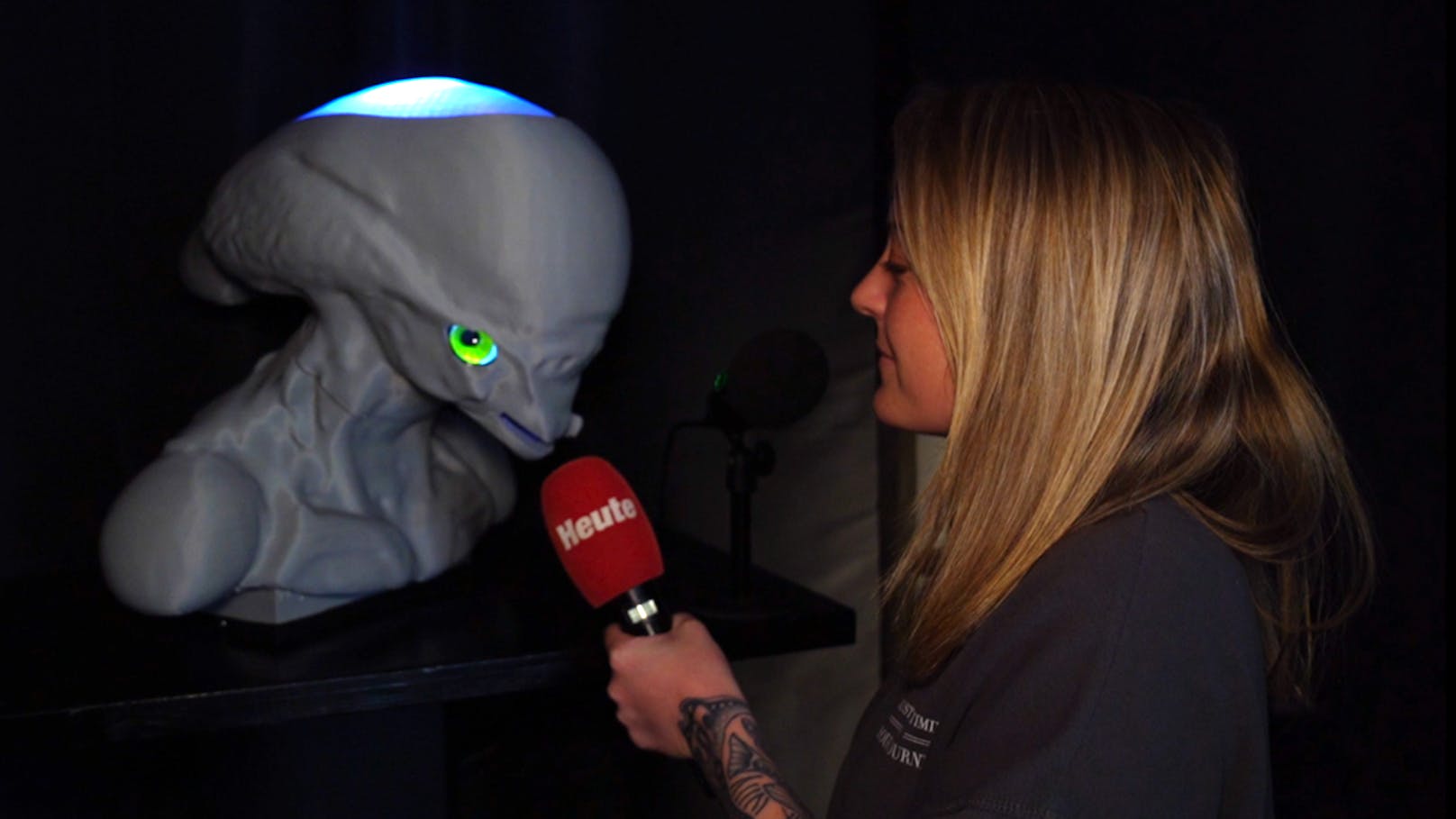 "Heute" backstage: Interview mit einem Alien
