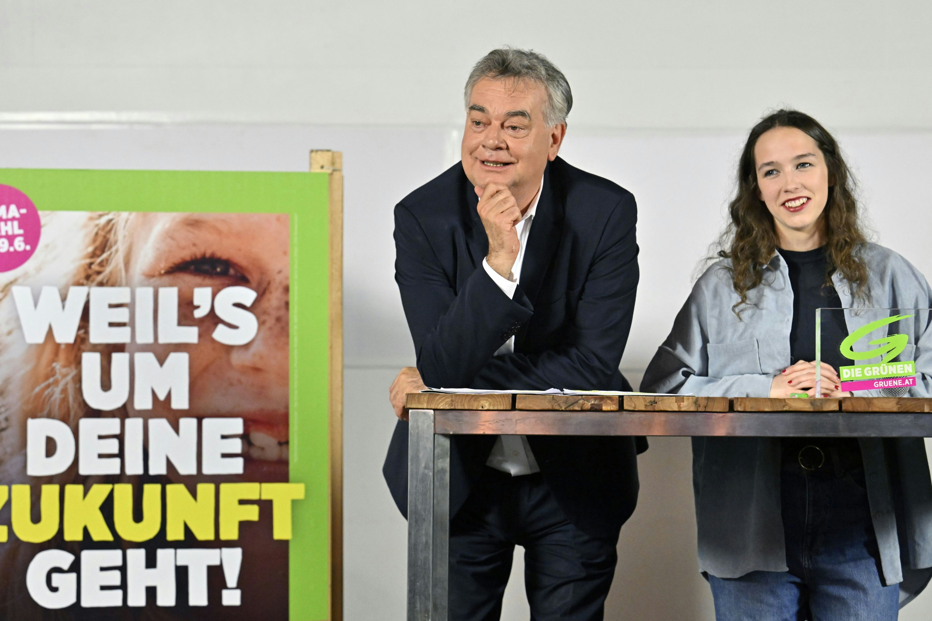 Weil' um die eigene Zukunft geht: Grünen-Chef Vizekanzler Werner Kogler mit EU-Spitzenkandidatin Lena Schilling
