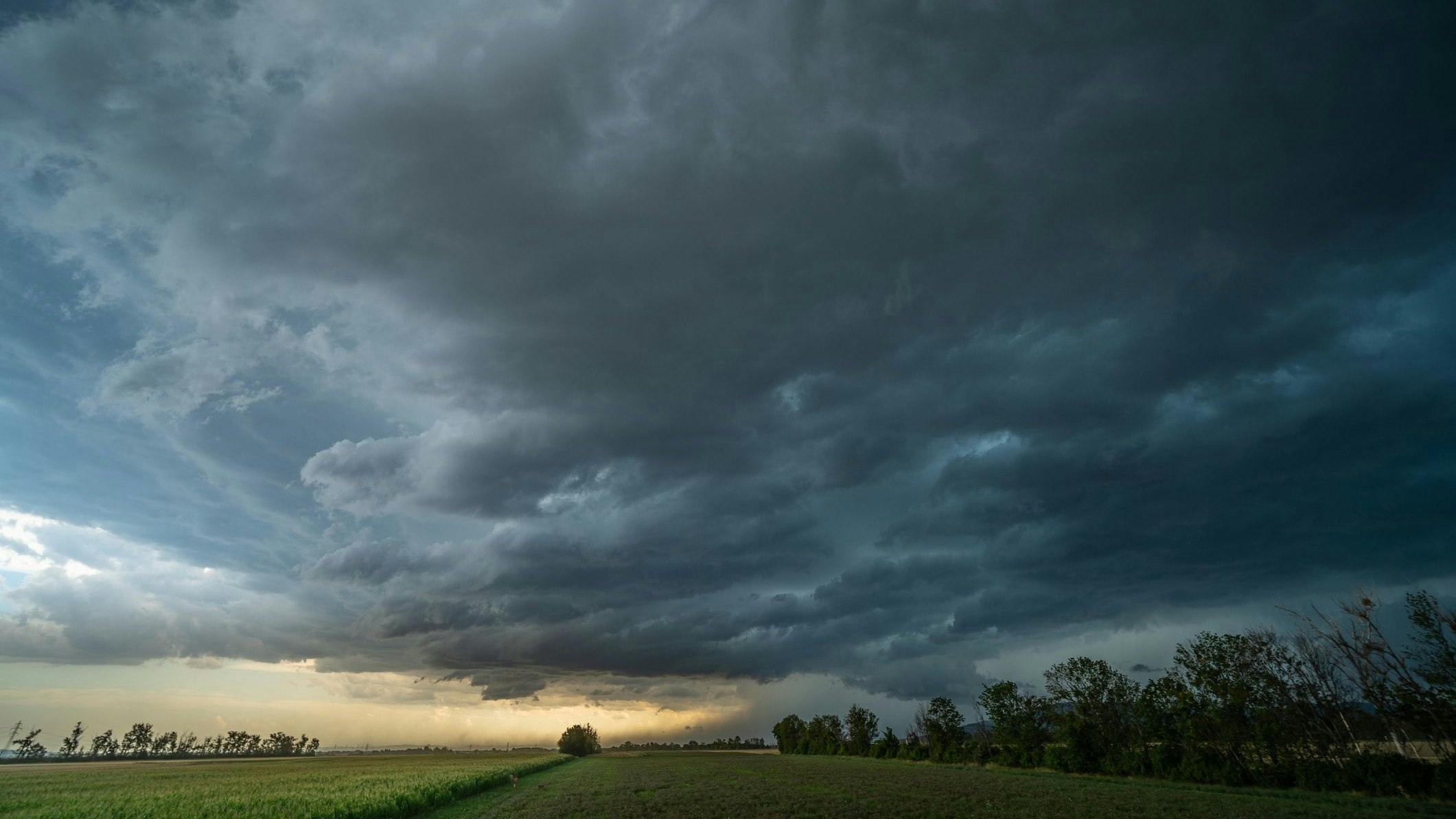 Heute.at - Erst 24 Grad, dann toben Gewitter in Österreich