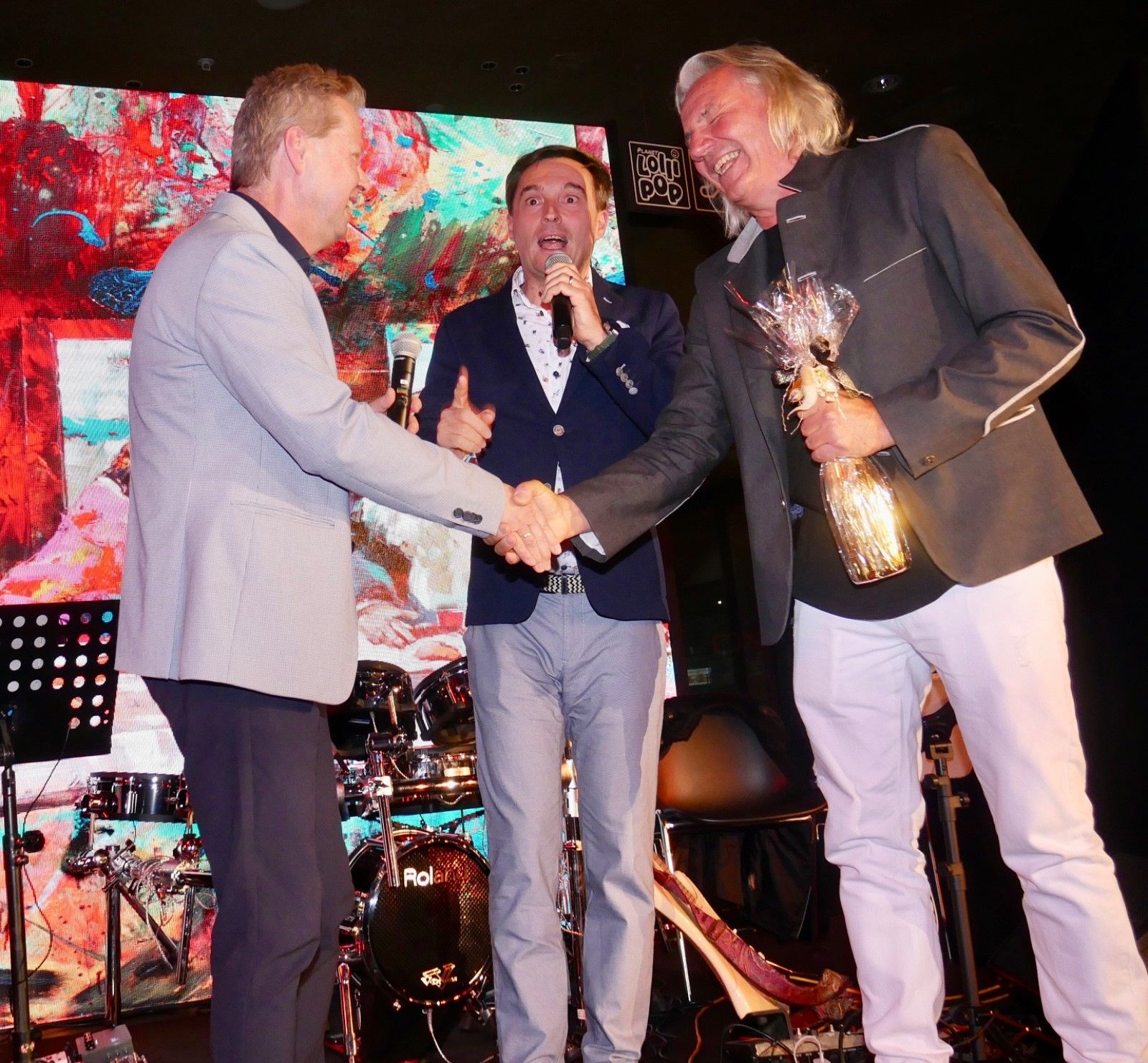 Die Ausstellung im Fischapark wurde mit viel Freude feierlich eröffnet