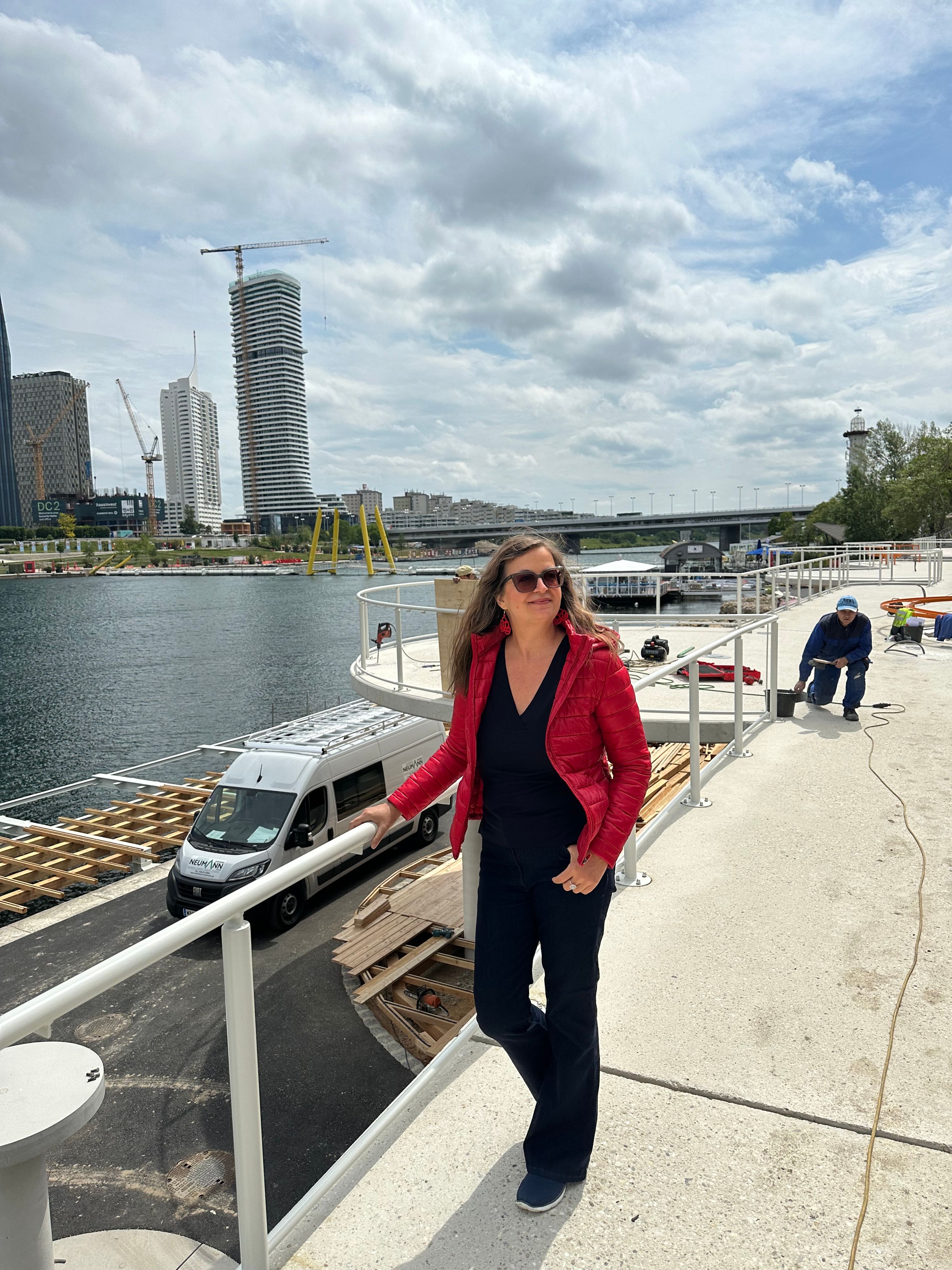 Ulli Sima&nbsp; (SP) an der Baustelle 