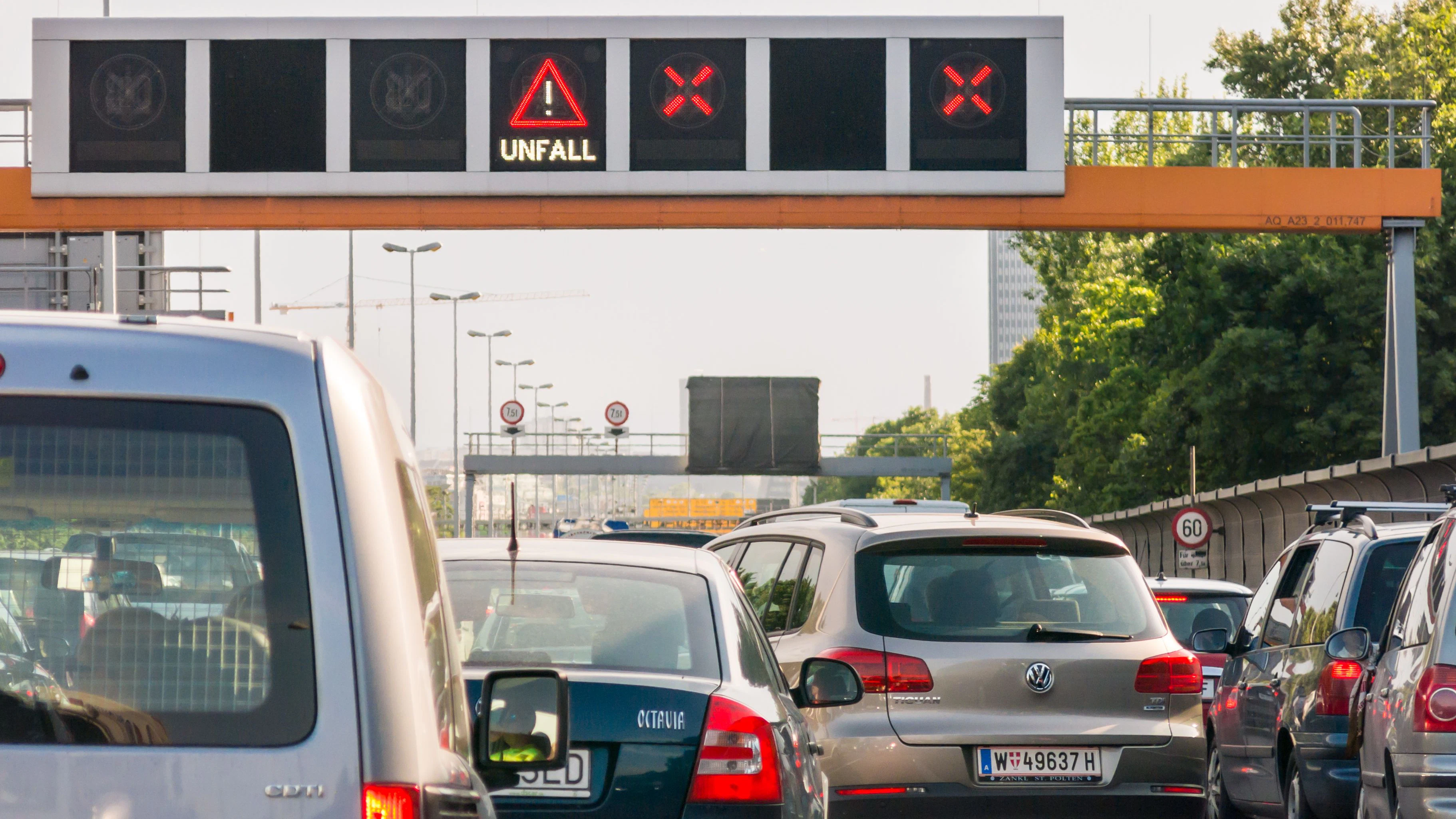 In der Statistik zeigt sich immerhin ein leichter Rückgang bei den Unfallszahlen. (Symbolbild)
