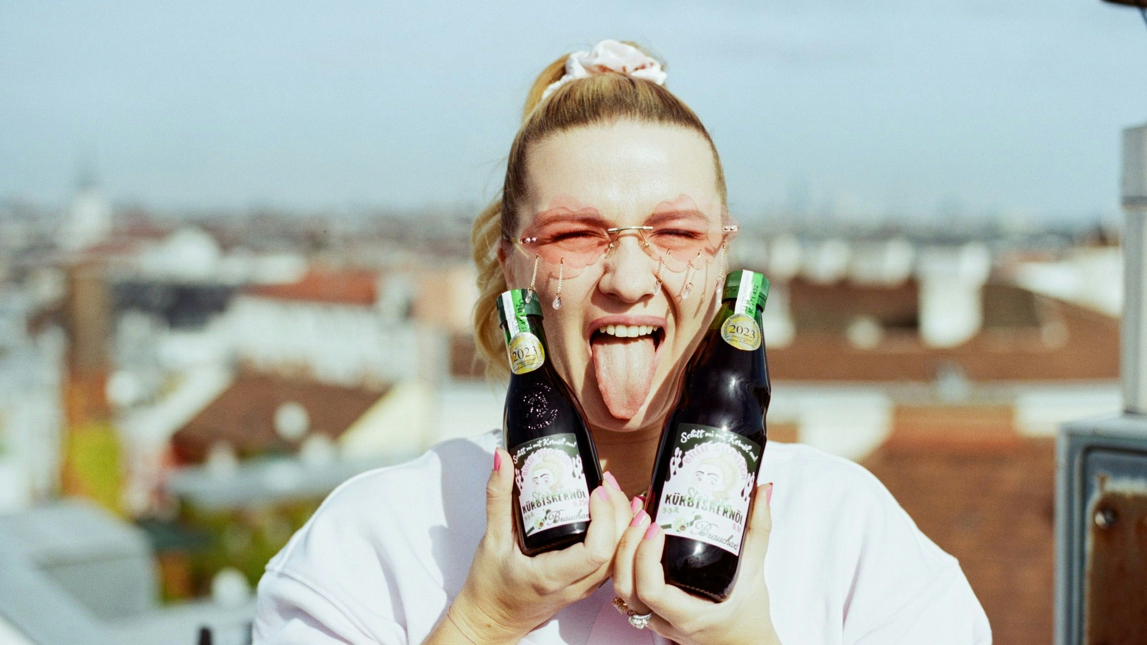 Heute.at - Billie Steirisch: In meinen Venen fließt Kernöl!
