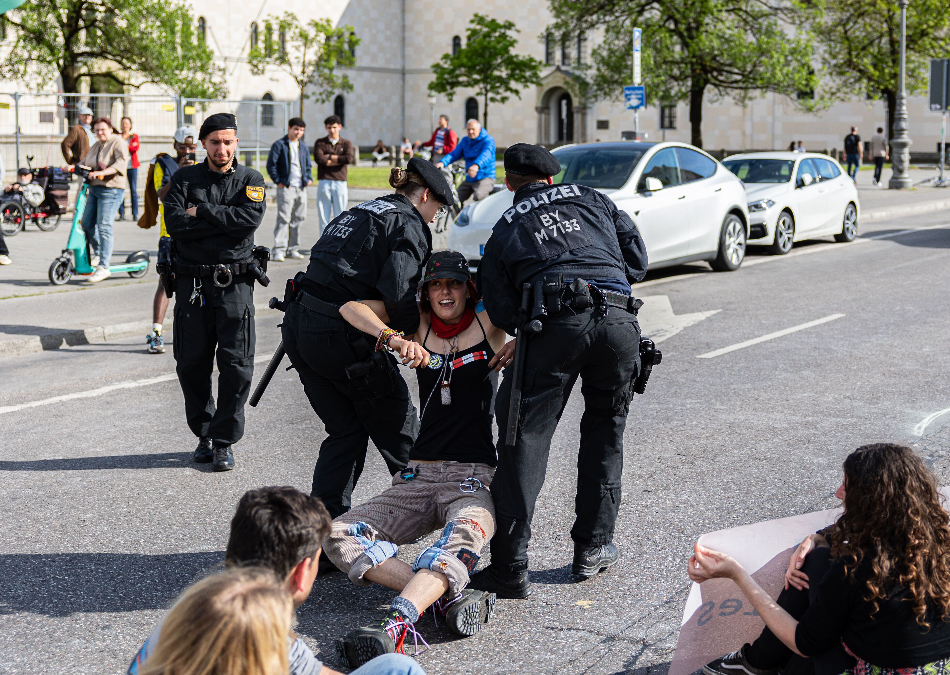Fünf Mitglieder der Letzten Generation sind im Visier der Staatsanwaltschaft Neuruppin.