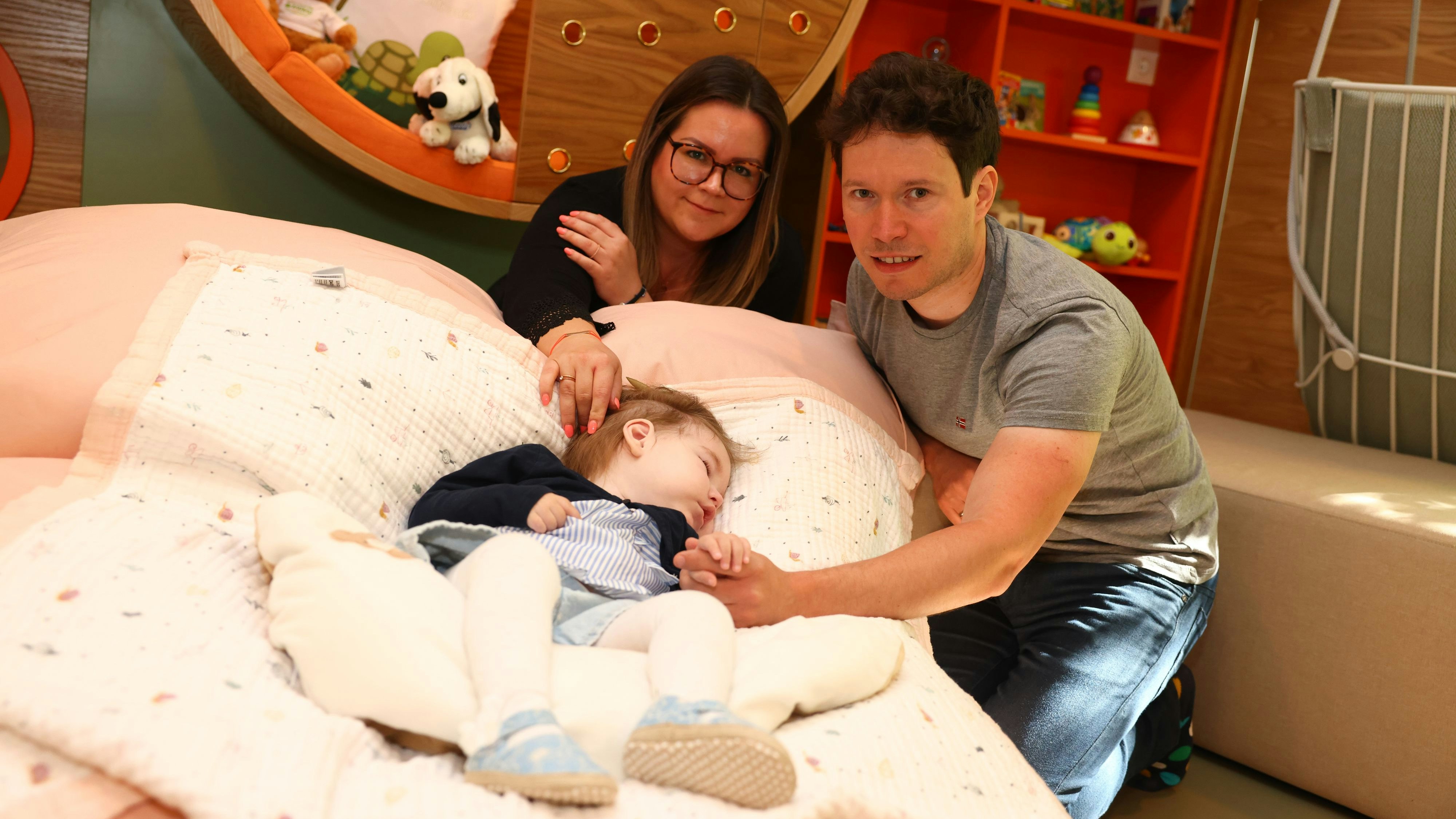 Schwere Epilepsie: Kleine Emma (2) hatte über 100 Anfälle pro Tag