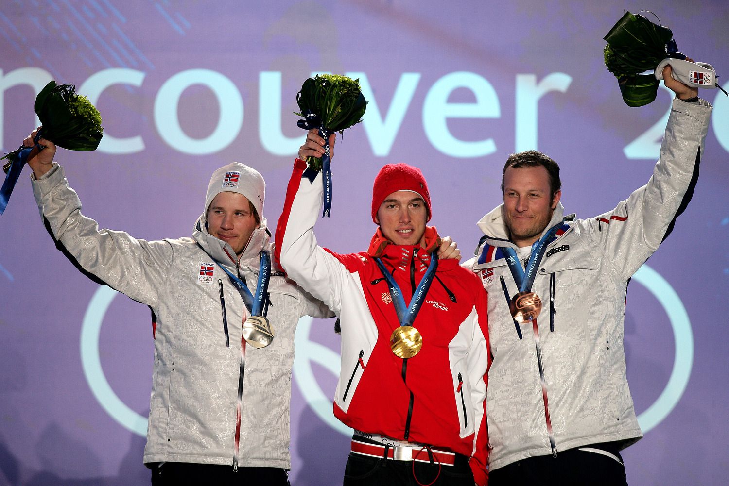 Carlo Janka eroberte in Vancouver Olympia-Gold im Riesenslalom vor Kjetil Jansrud und Aksel Svindal.