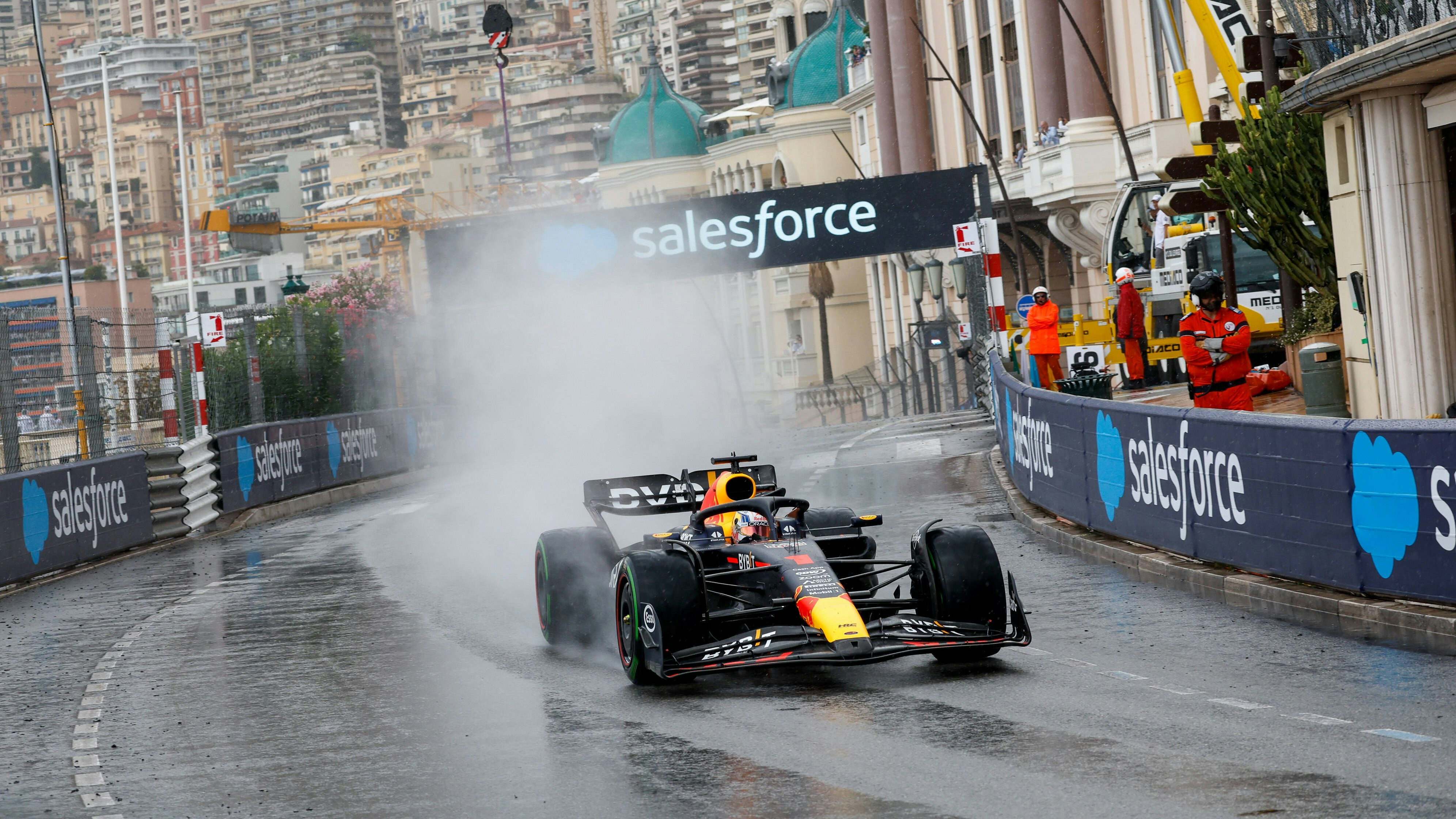 Max Verstappen triumphierte 2023 auch im Regen von Monaco. 