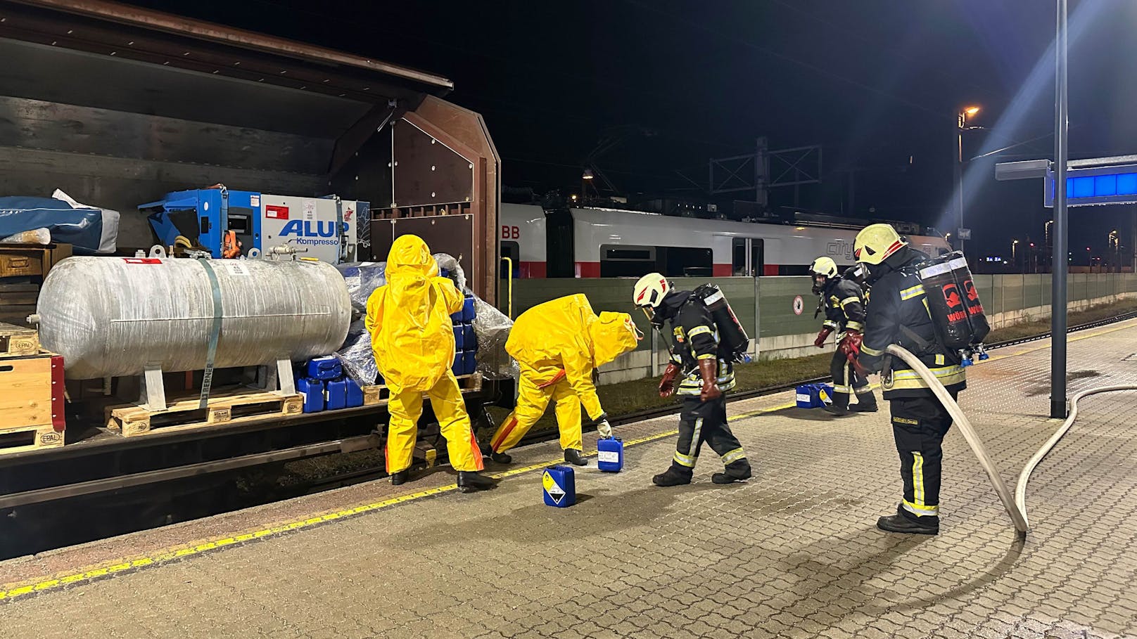 Der Zugverkehr, insbesondere der Personenverkehr am Bahnhof Wörgl, war zu keiner Zeit beeinträchtigt.